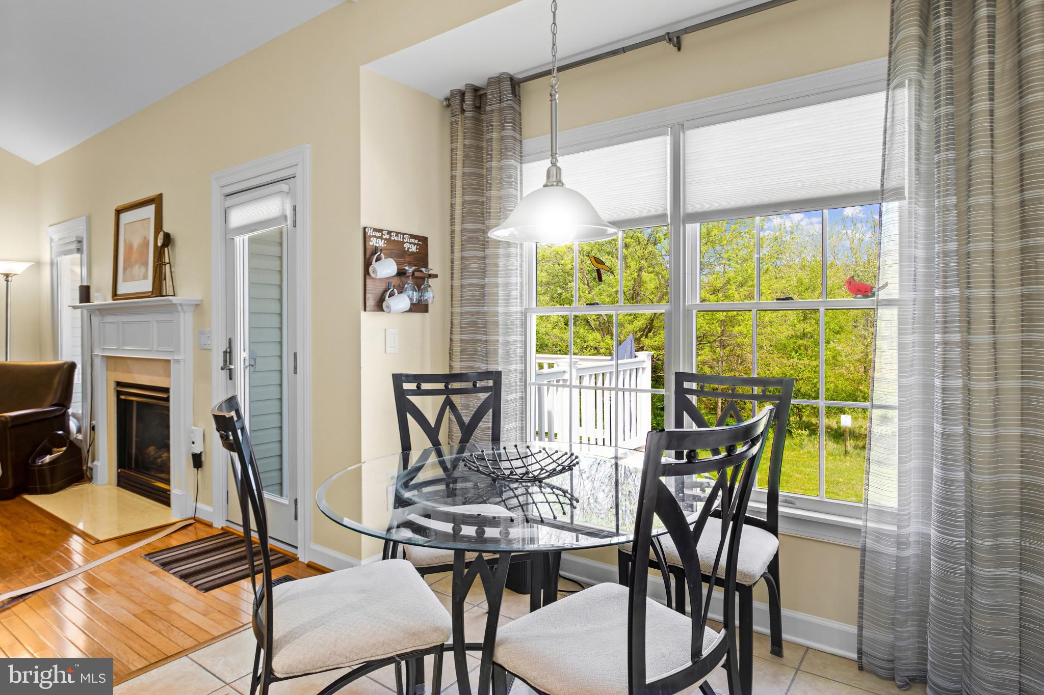 FOXFIELD AT MIDDLETOWN - Residential