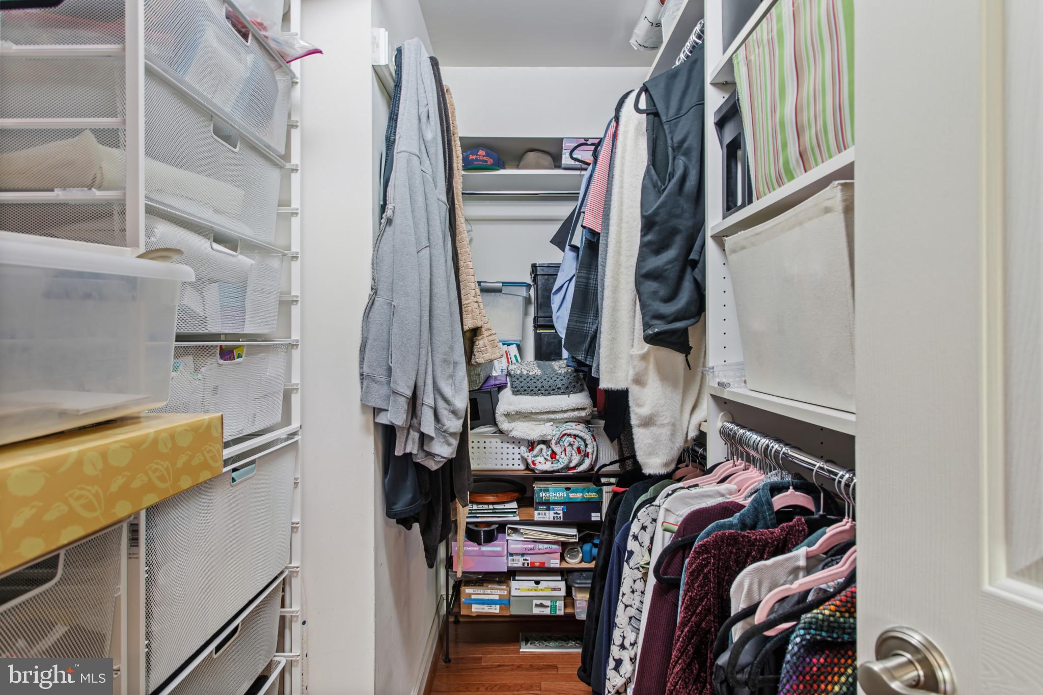 FOXFIELD AT MIDDLETOWN - Residential