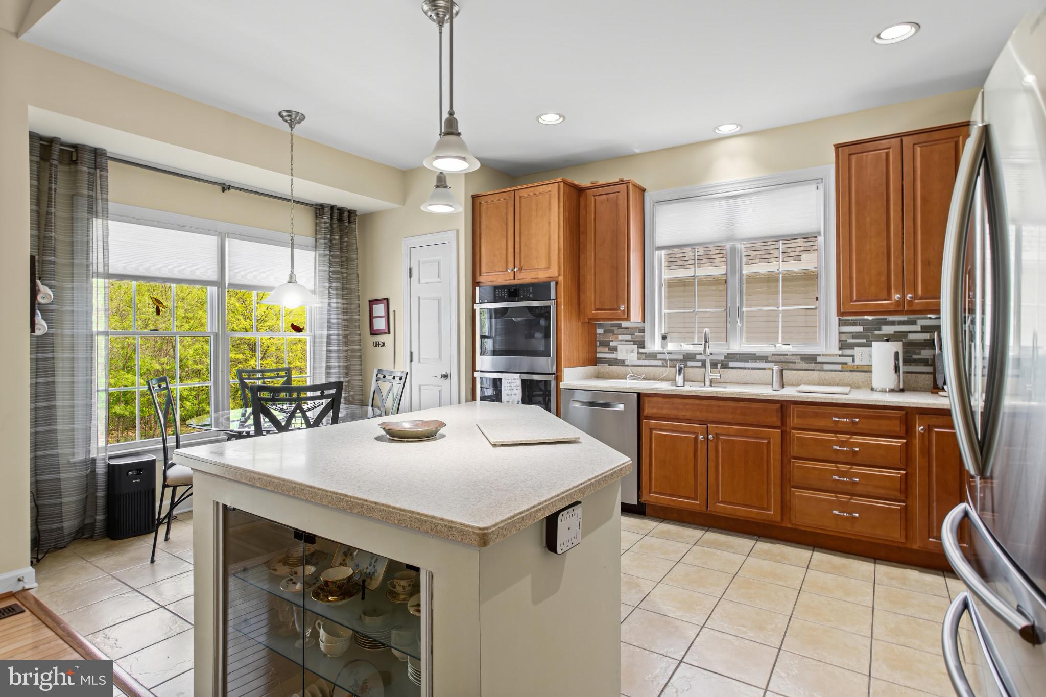 FOXFIELD AT MIDDLETOWN - Residential