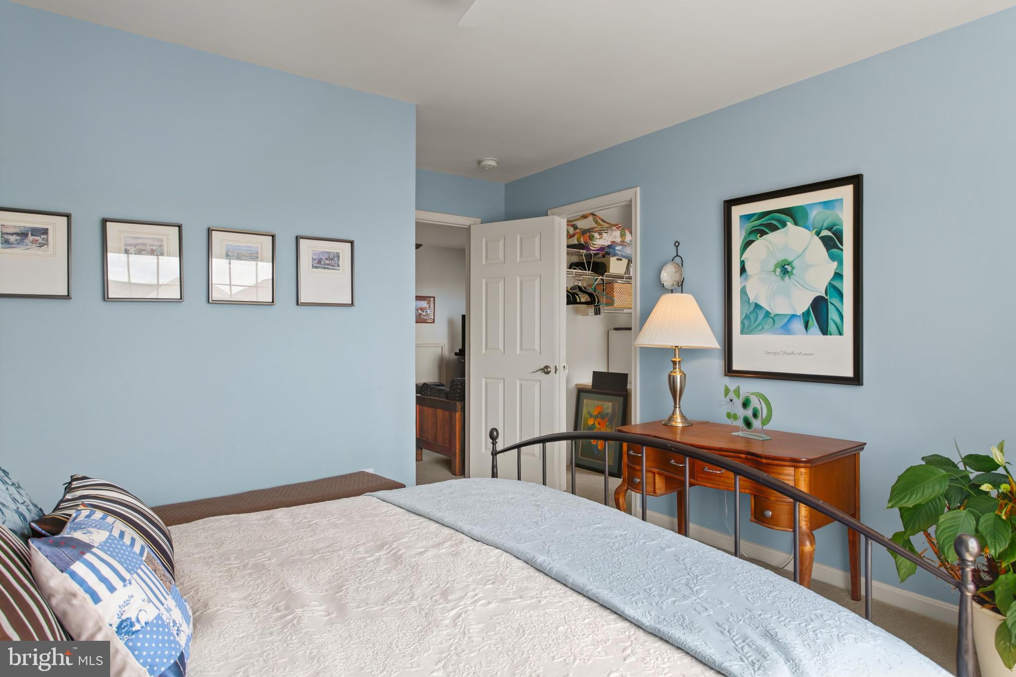 FOXFIELD AT MIDDLETOWN - Residential