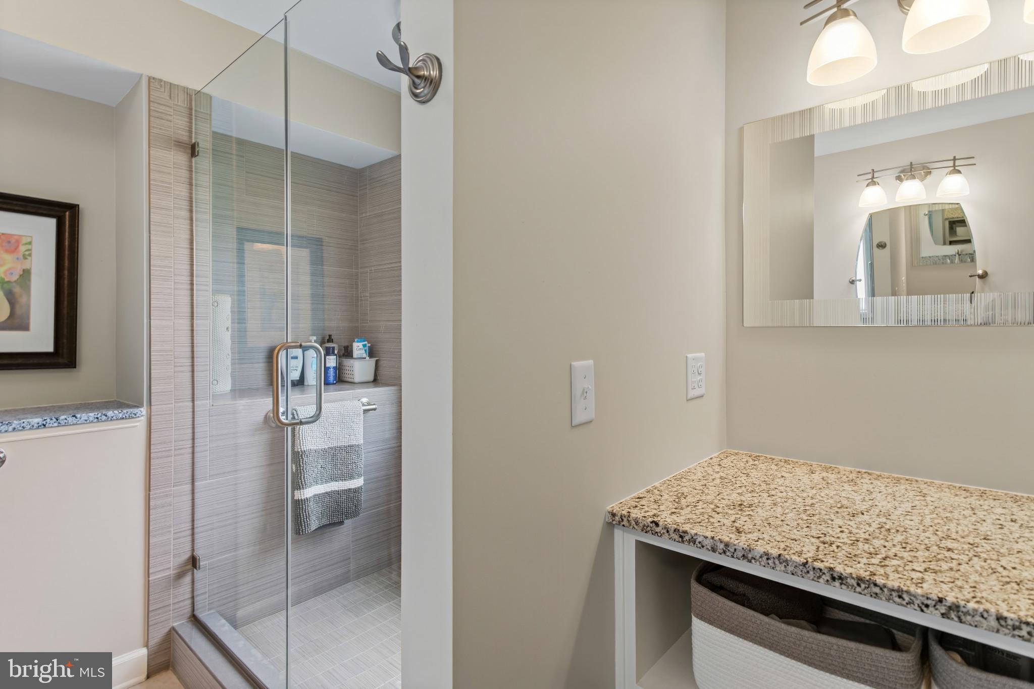 FOXFIELD AT MIDDLETOWN - Residential