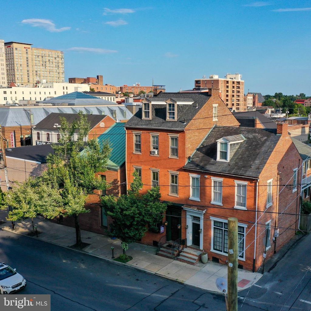 Photo of 222 W ORANGE ST, LANCASTER, PA 17603 (MLS # PALA2038552)