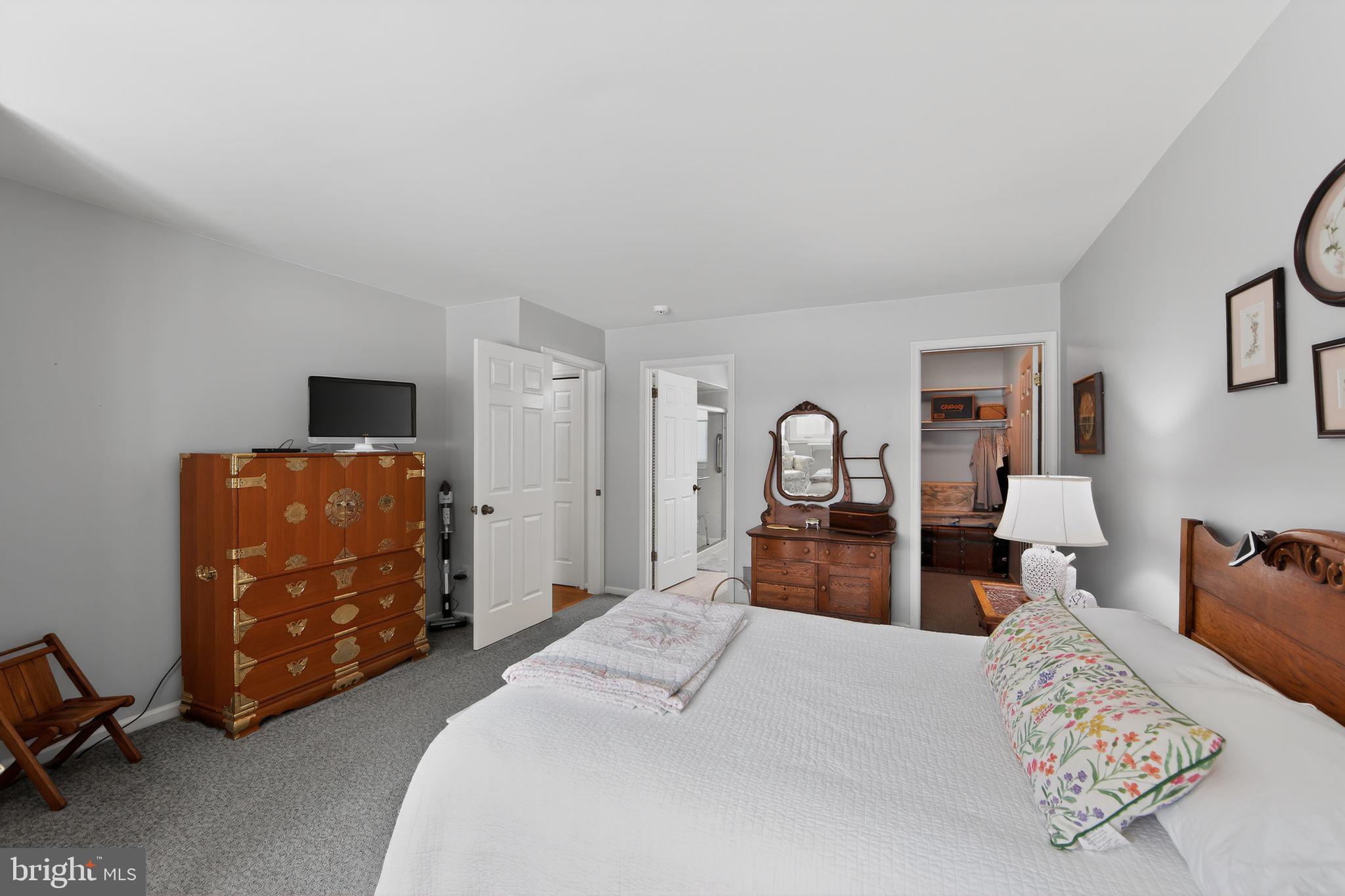 HERSHEYS MILL - Residential