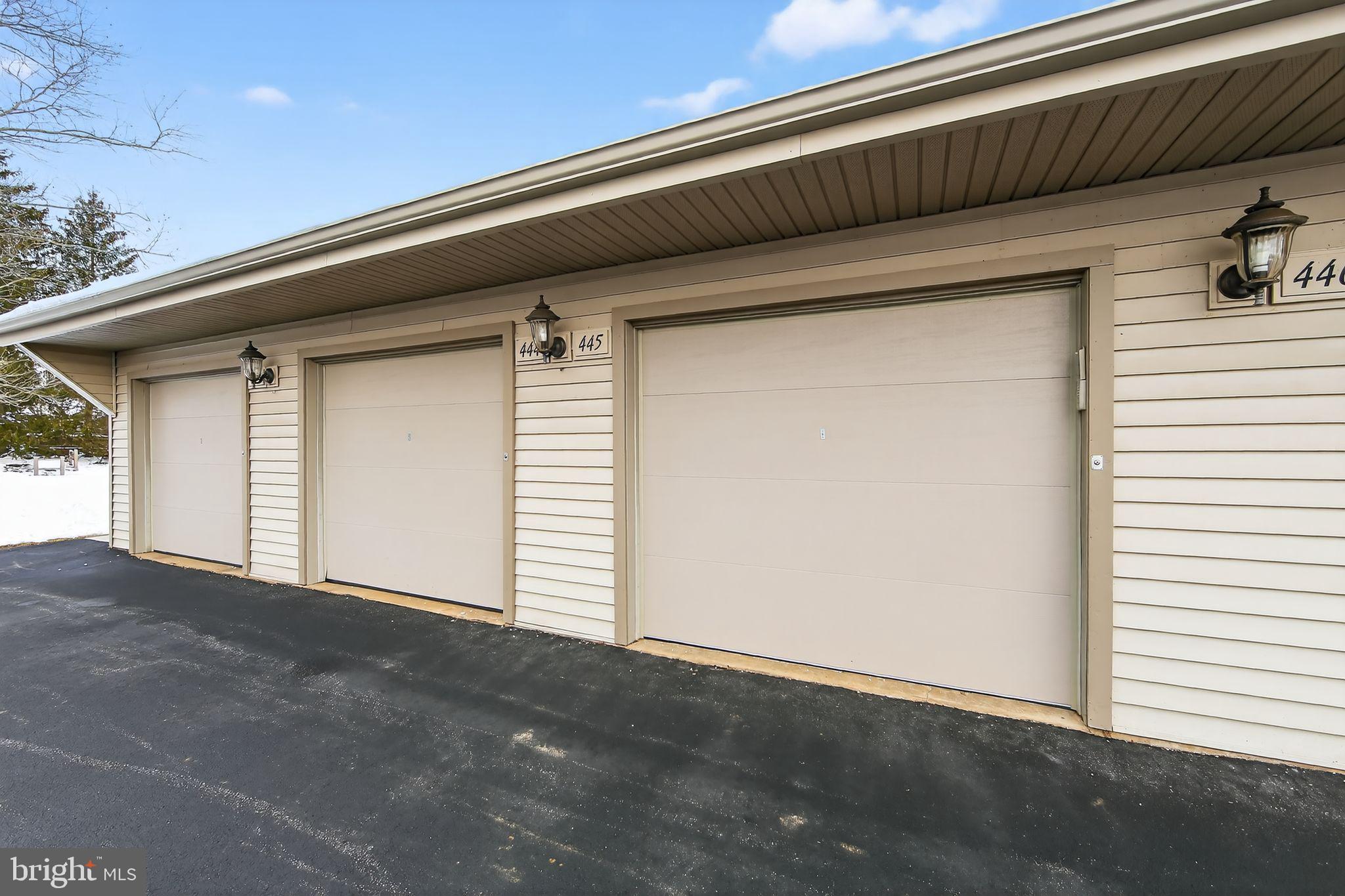 HERSHEYS MILL - Residential