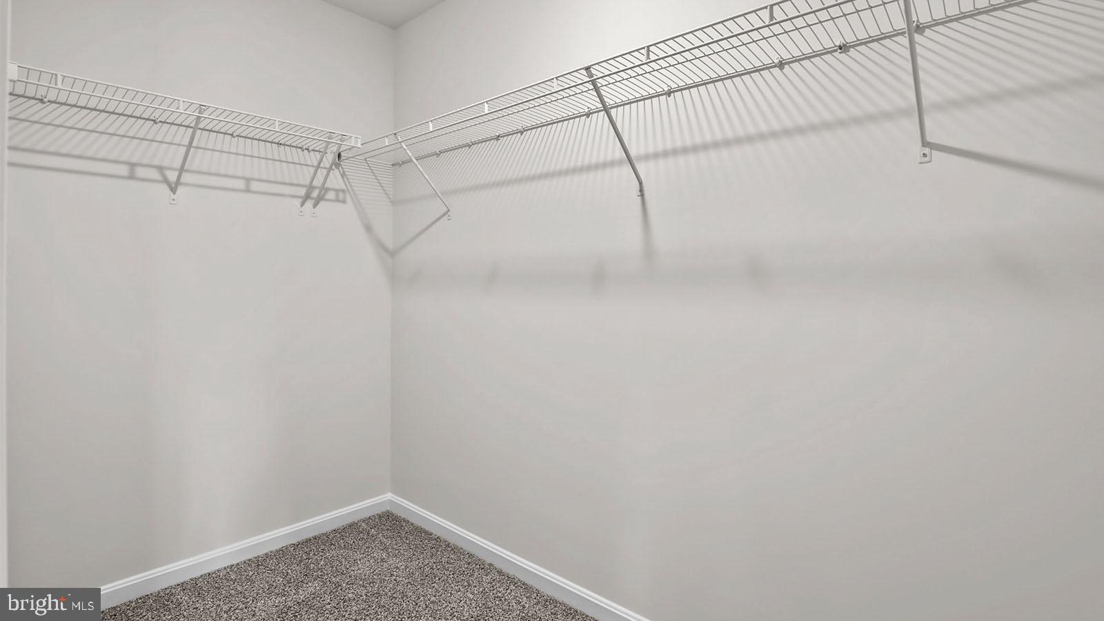 RED HILL - Residential