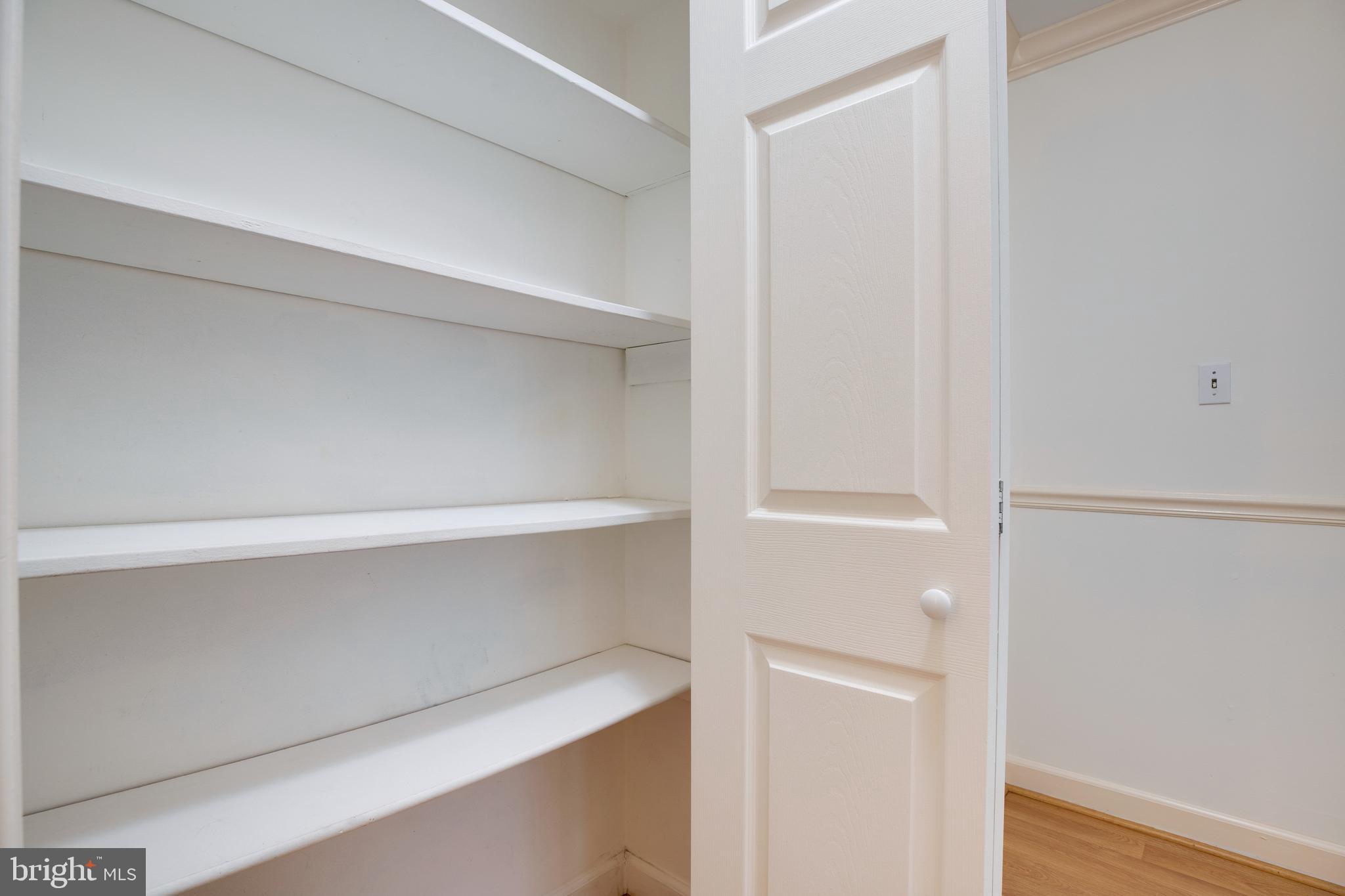 IVYMOUNT COURT - Residential Lease