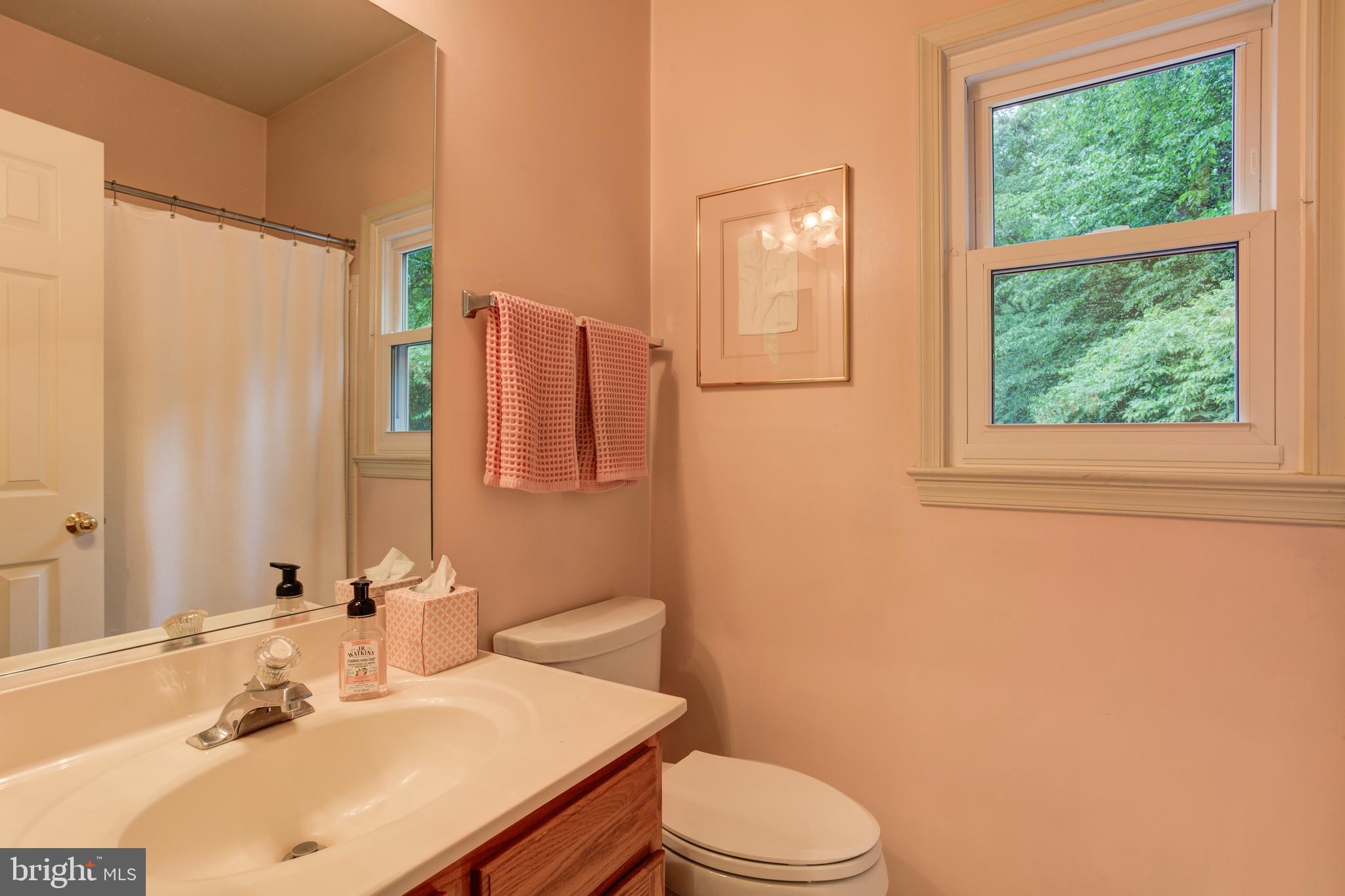 MEADOWBROOK WOODS - Residential