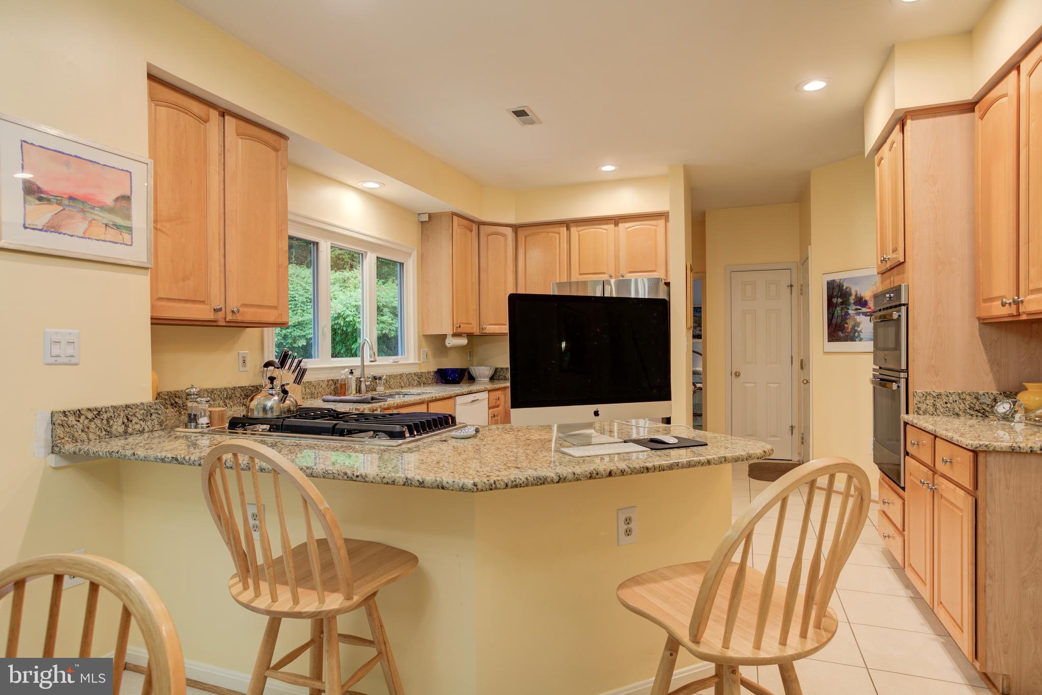 MEADOWBROOK WOODS - Residential