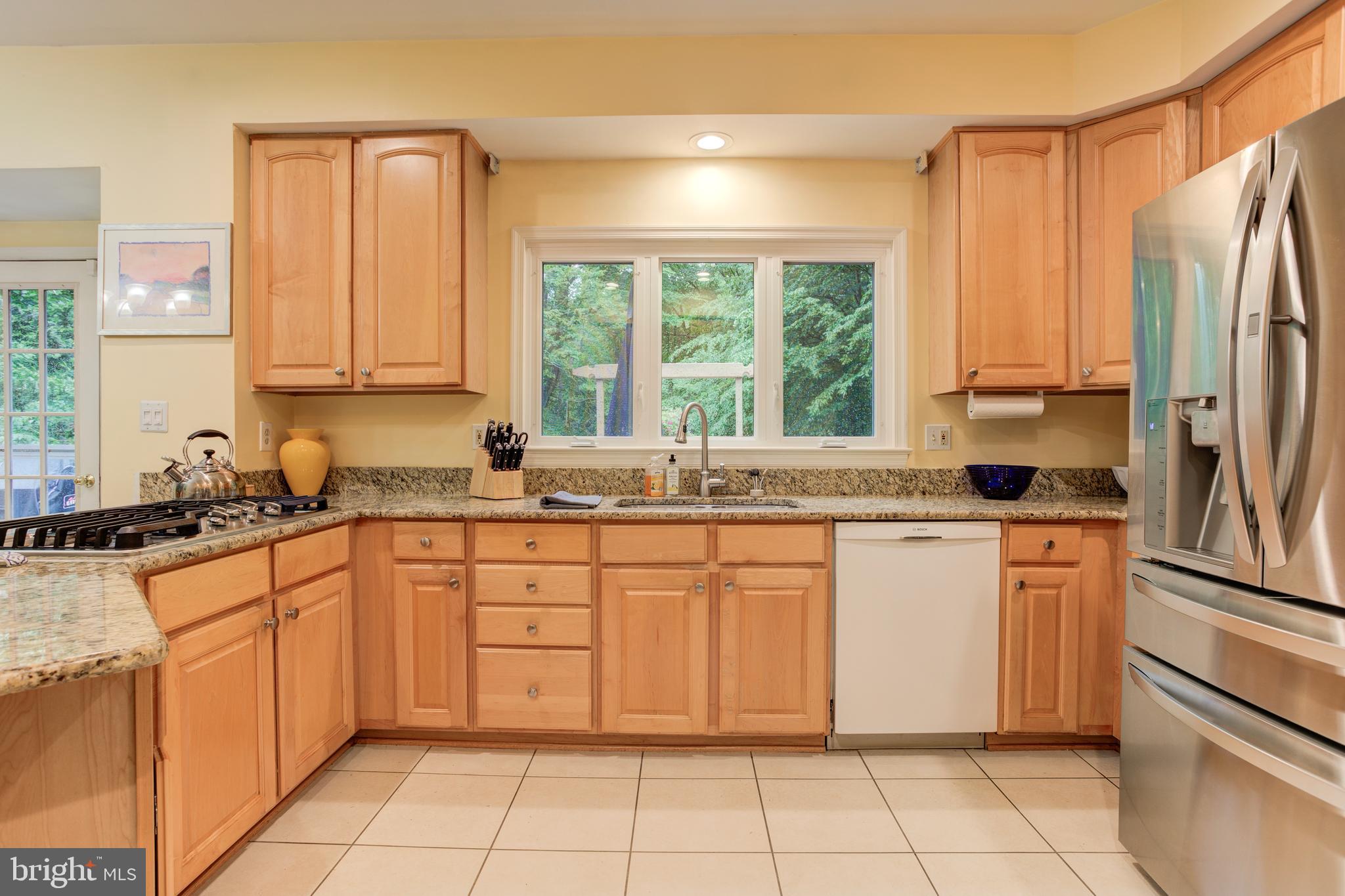 MEADOWBROOK WOODS - Residential