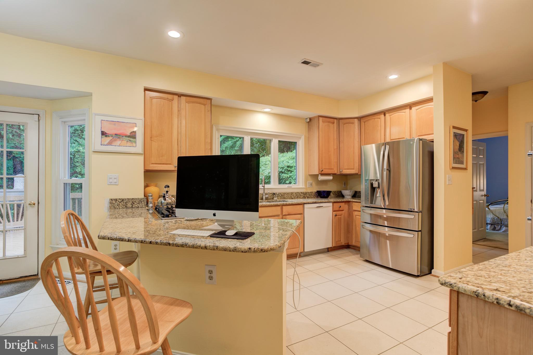 MEADOWBROOK WOODS - Residential