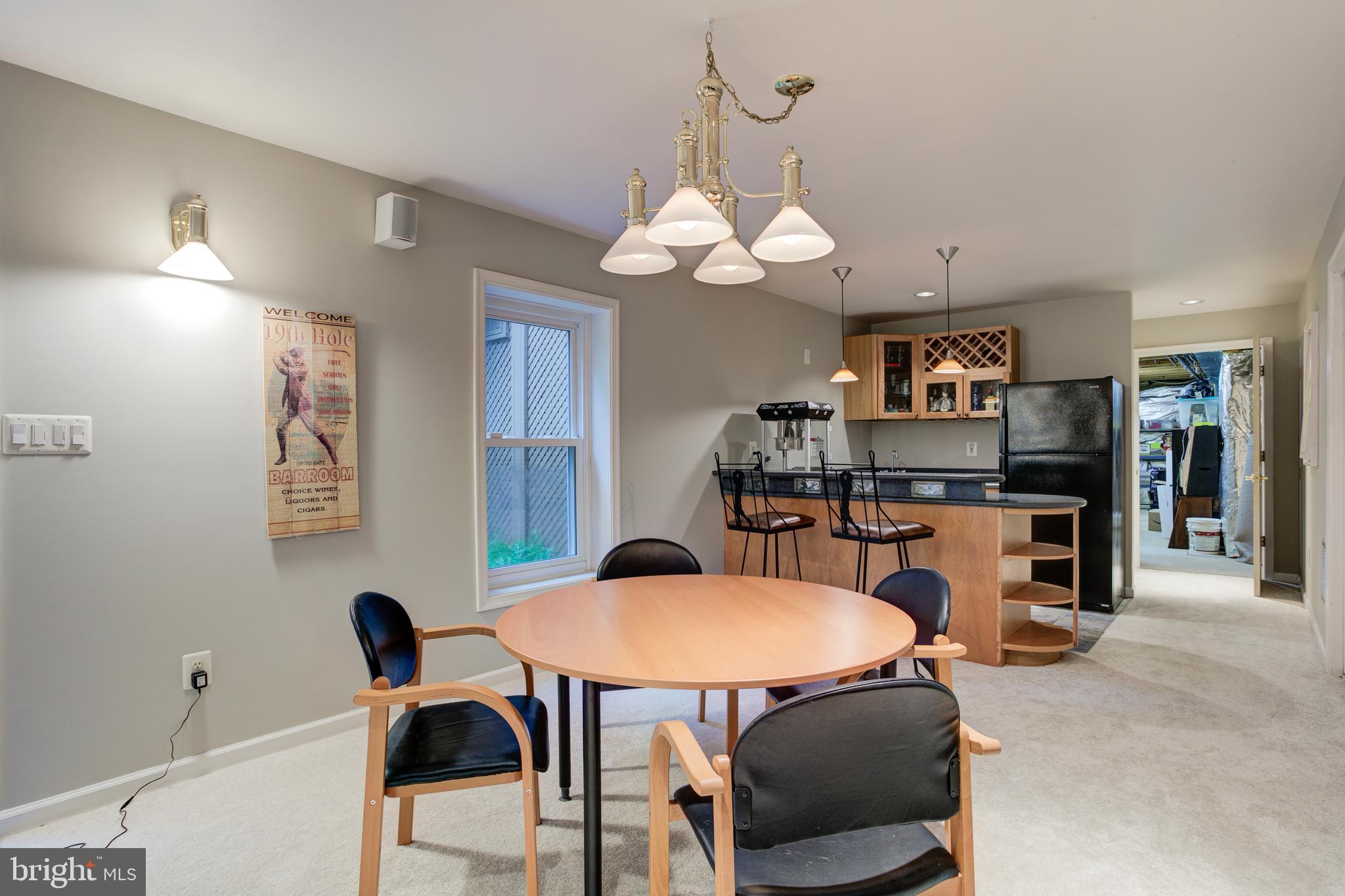 MEADOWBROOK WOODS - Residential