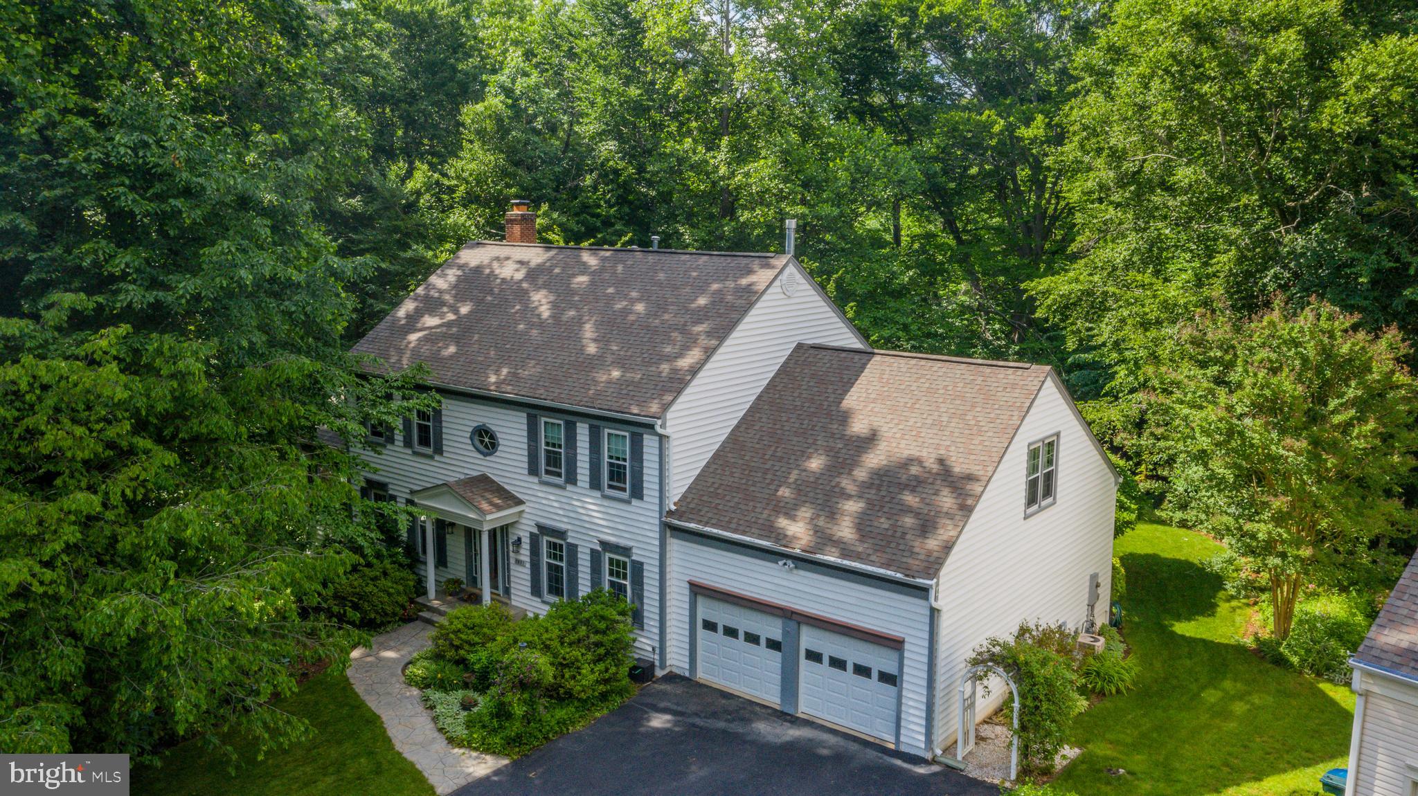 MEADOWBROOK WOODS - Residential