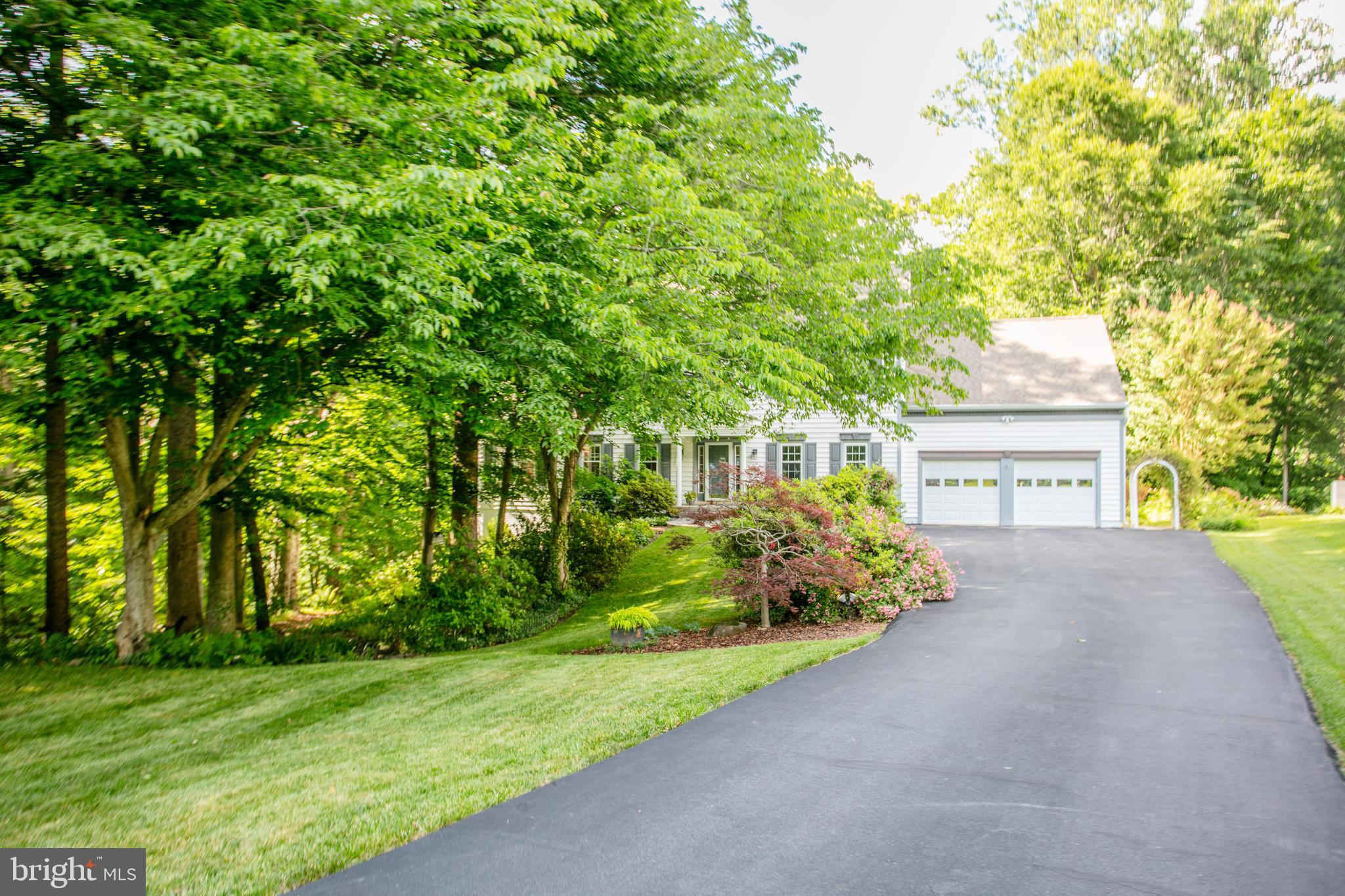 MEADOWBROOK WOODS - Residential