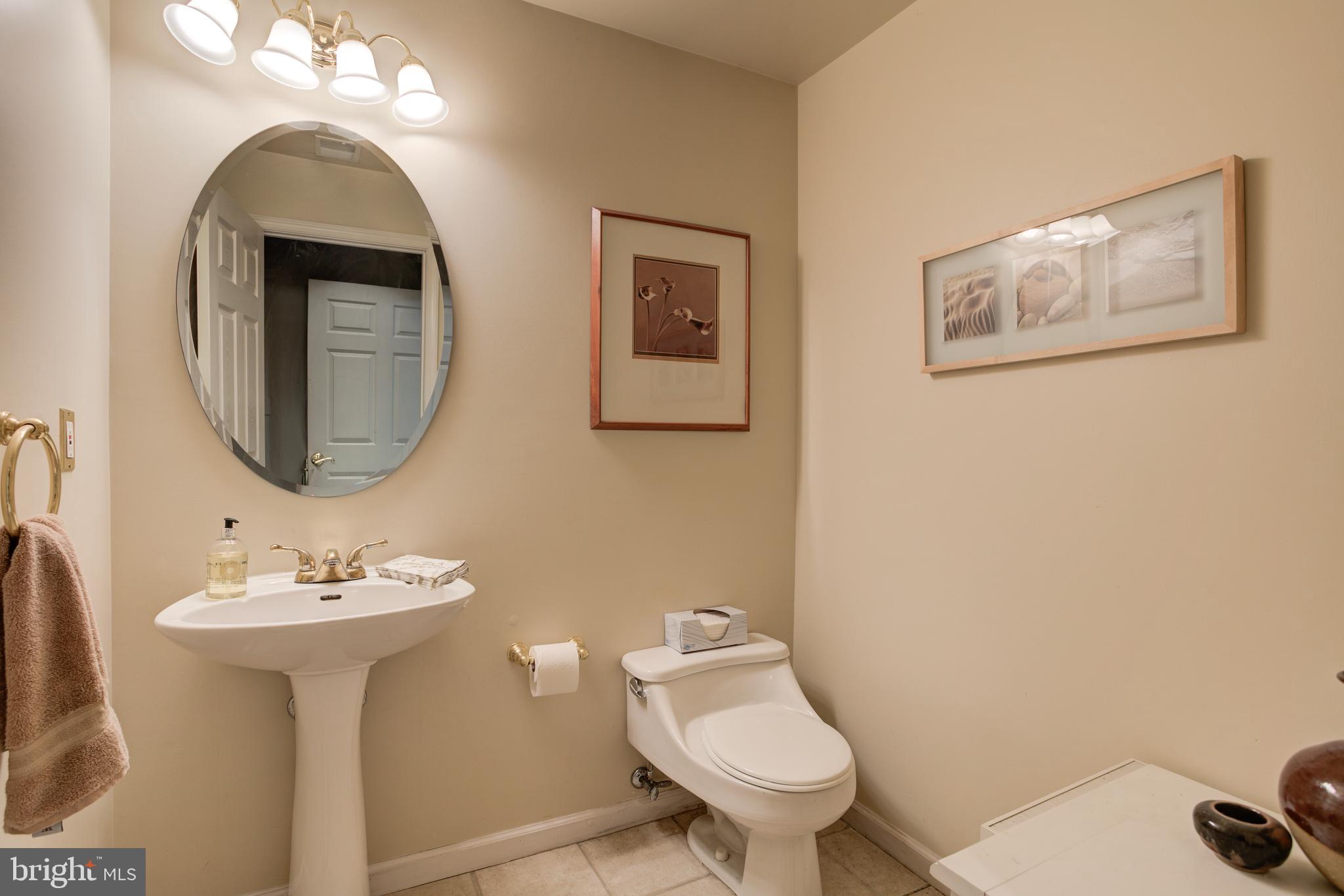 MEADOWBROOK WOODS - Residential