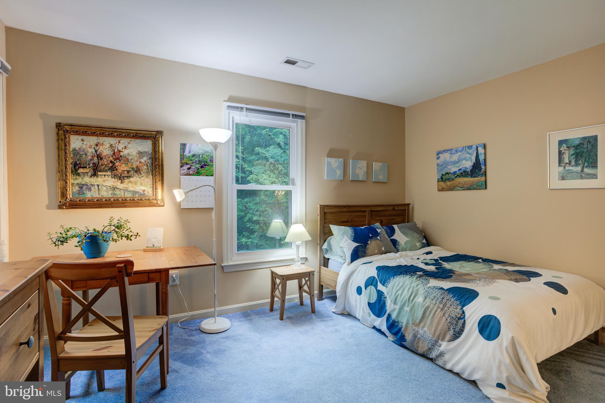 MEADOWBROOK WOODS - Residential