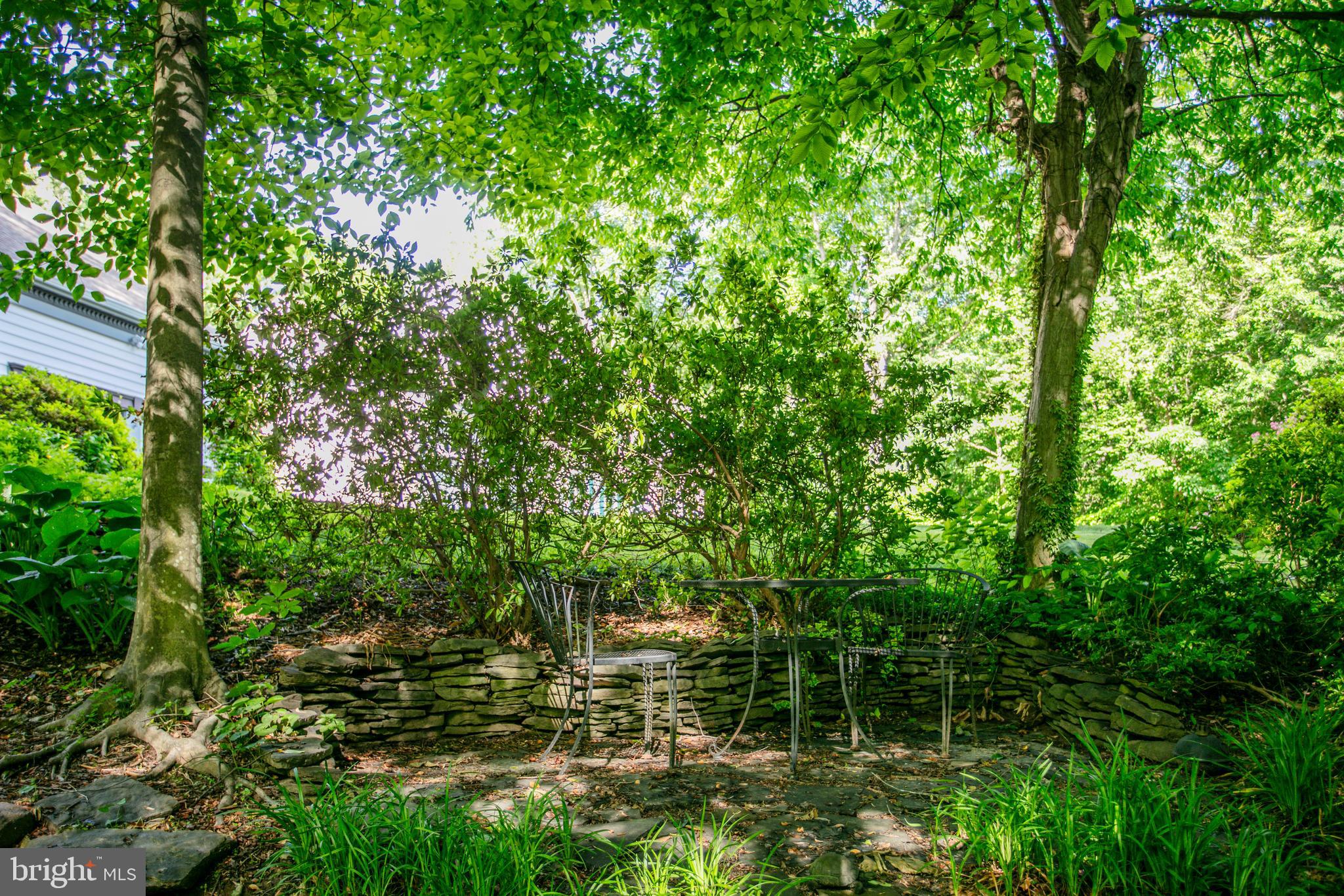 MEADOWBROOK WOODS - Residential