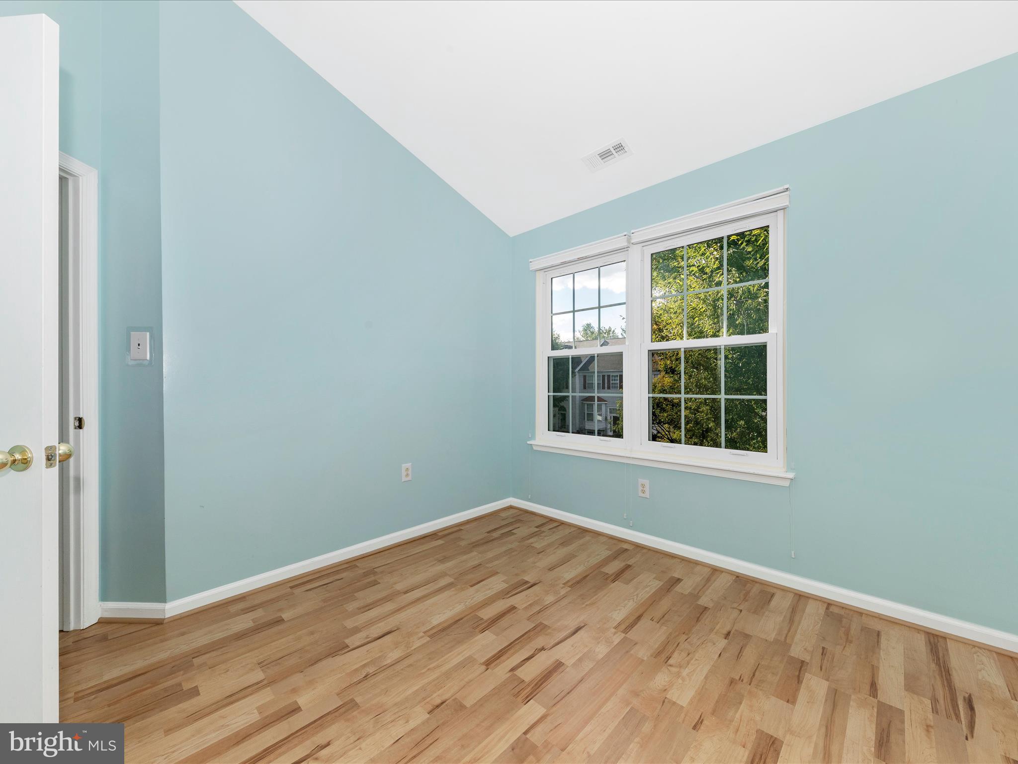 TUSCARORA KNOLLS - Residential