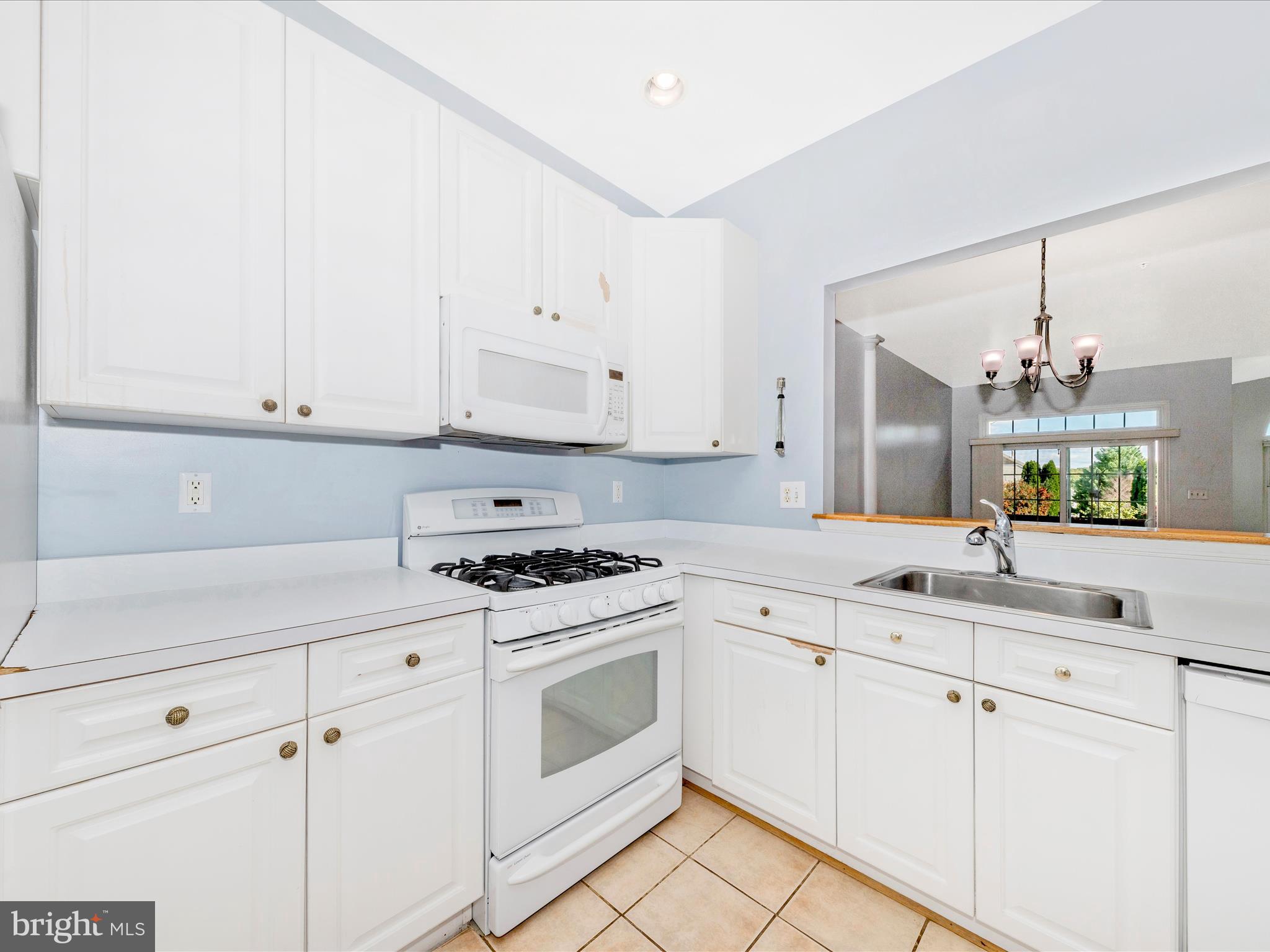 TUSCARORA KNOLLS - Residential