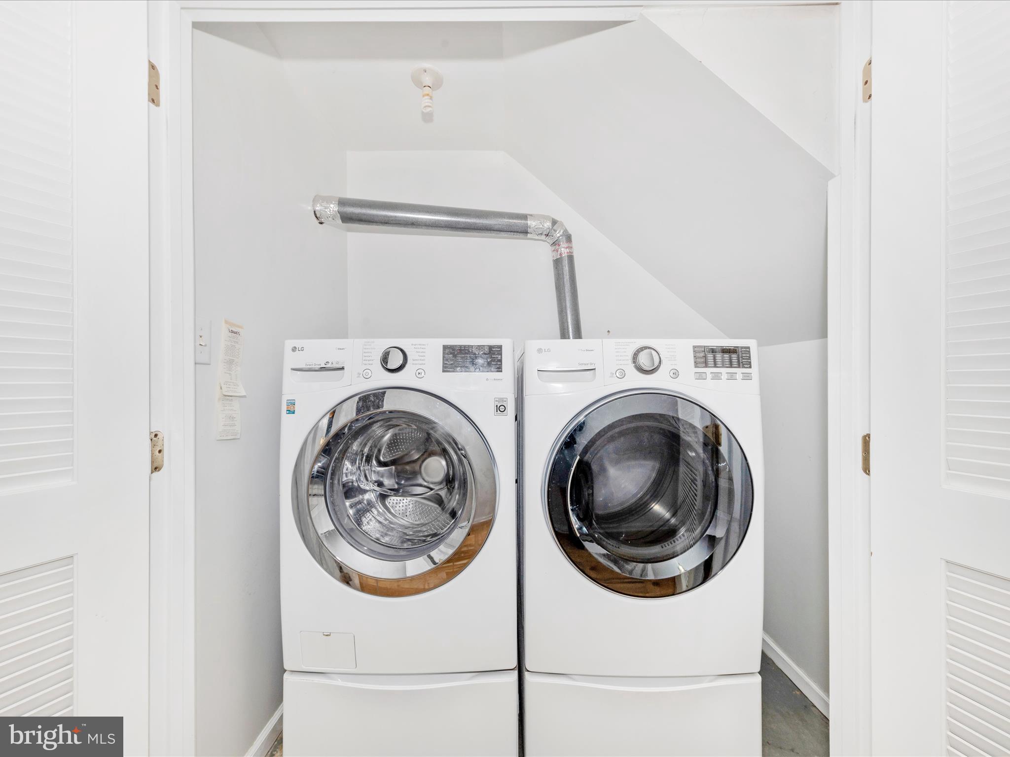 TUSCARORA KNOLLS - Residential