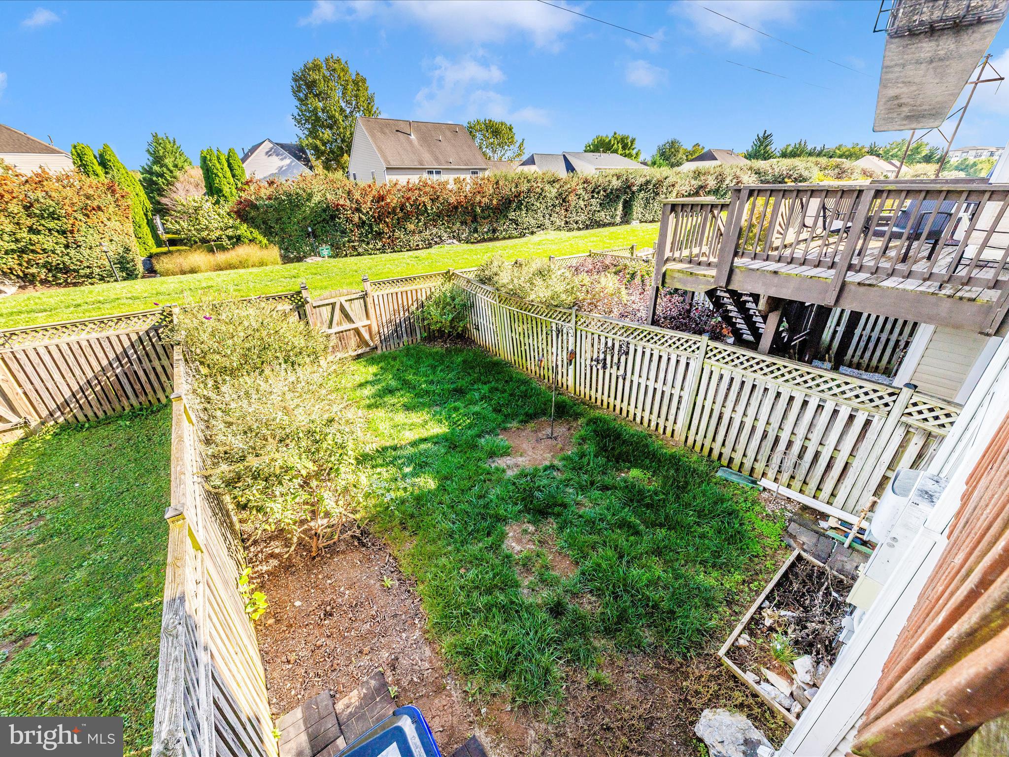 TUSCARORA KNOLLS - Residential