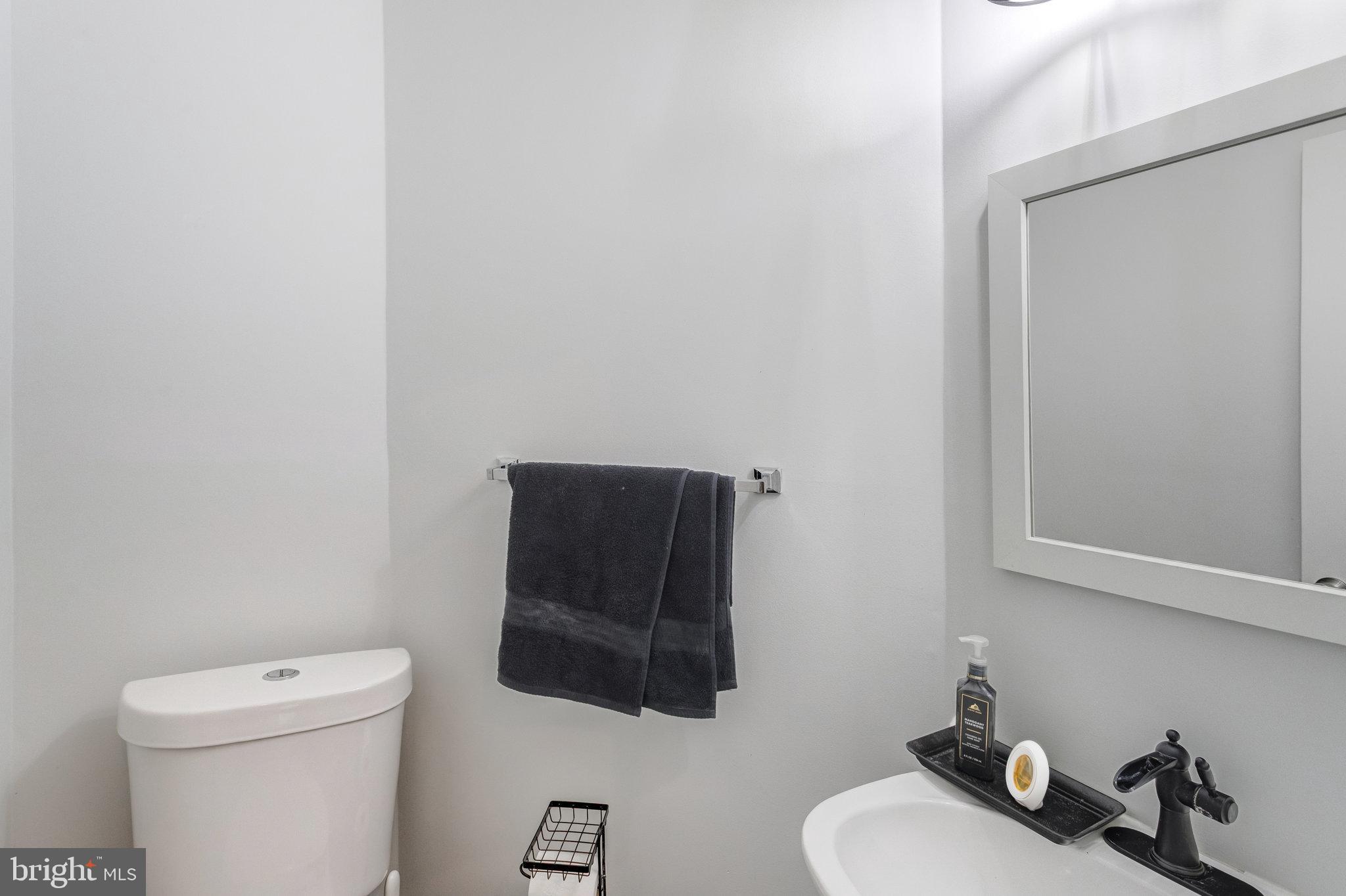 PRINCE WILLIAM COMMONS - Residential Lease