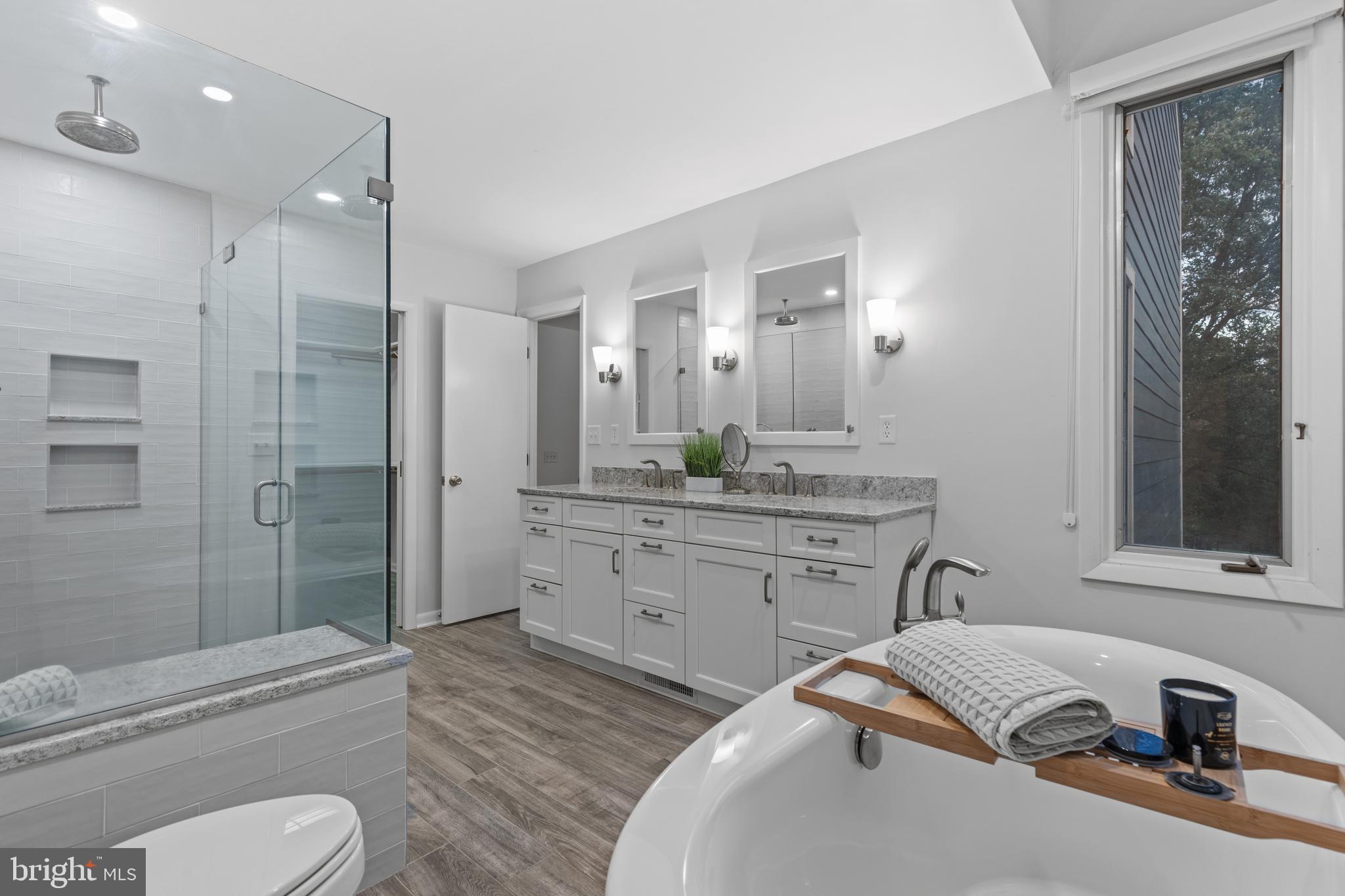 OVERLOOK - Residential