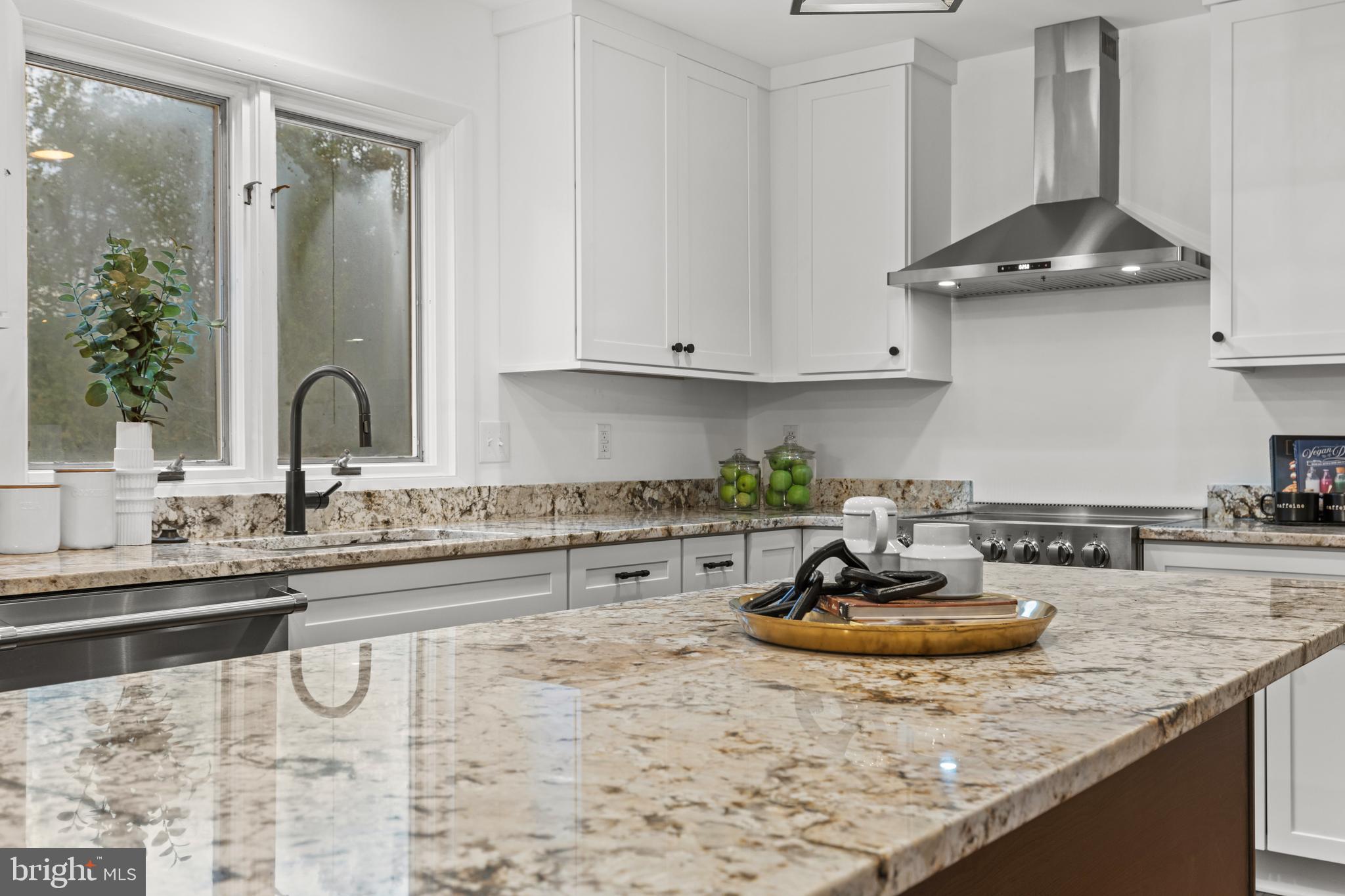 OVERLOOK - Residential