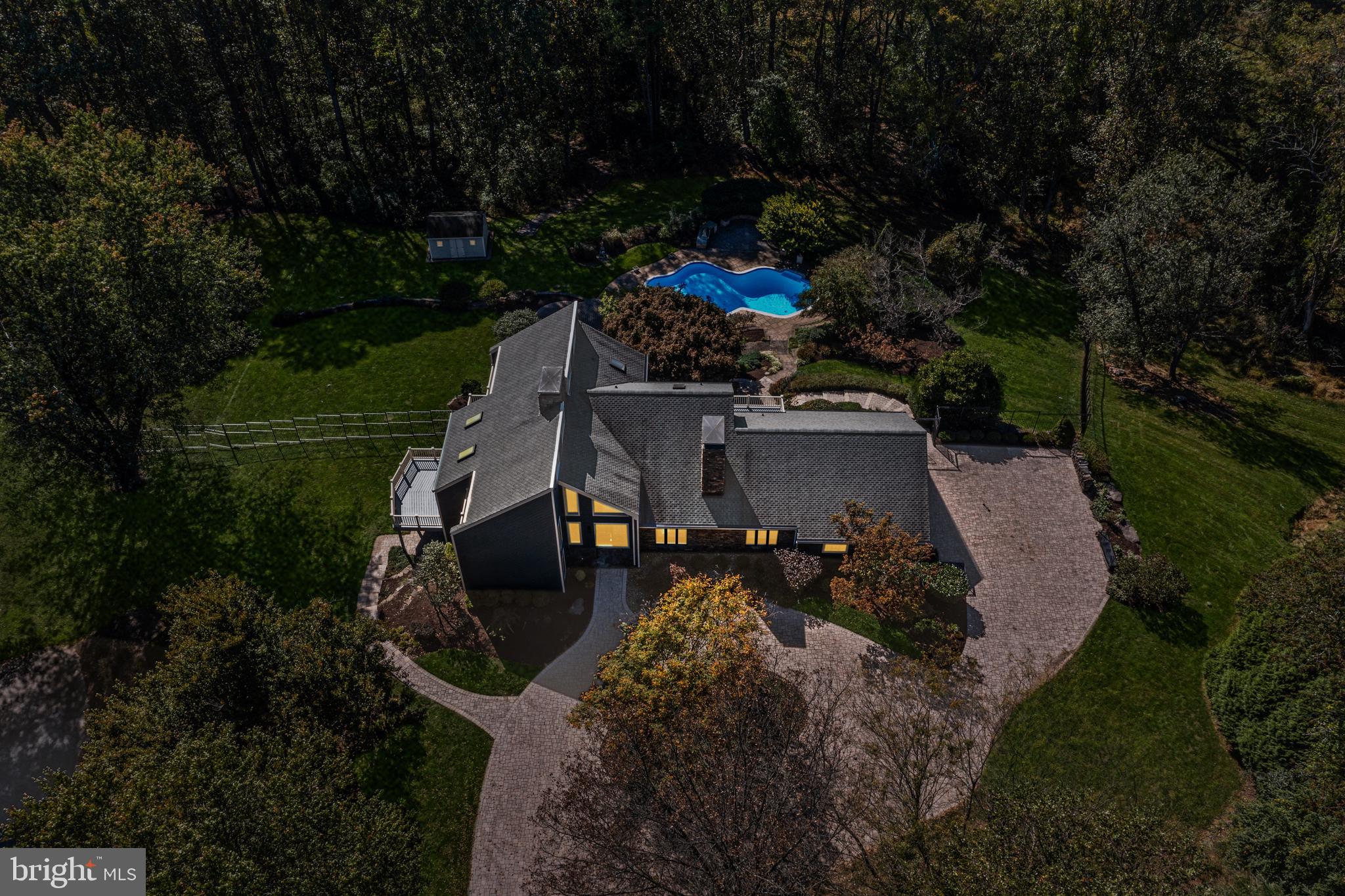 OVERLOOK - Residential