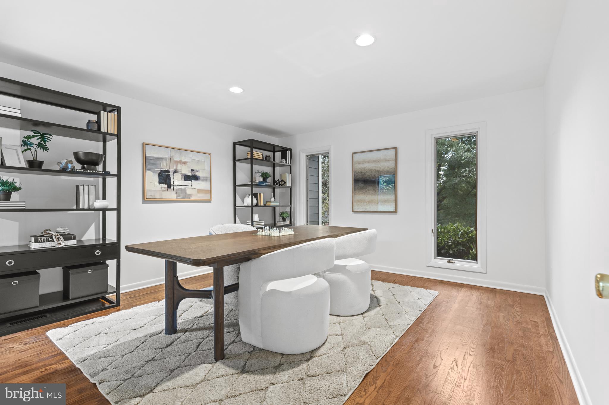 OVERLOOK - Residential