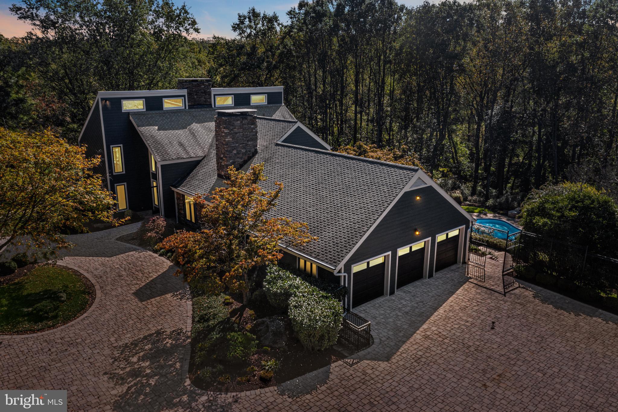 OVERLOOK - Residential