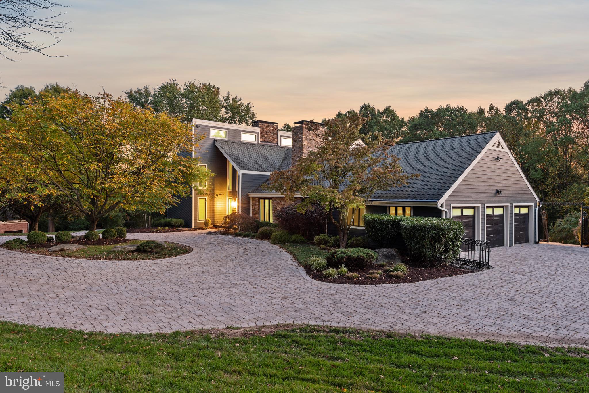 OVERLOOK - Residential