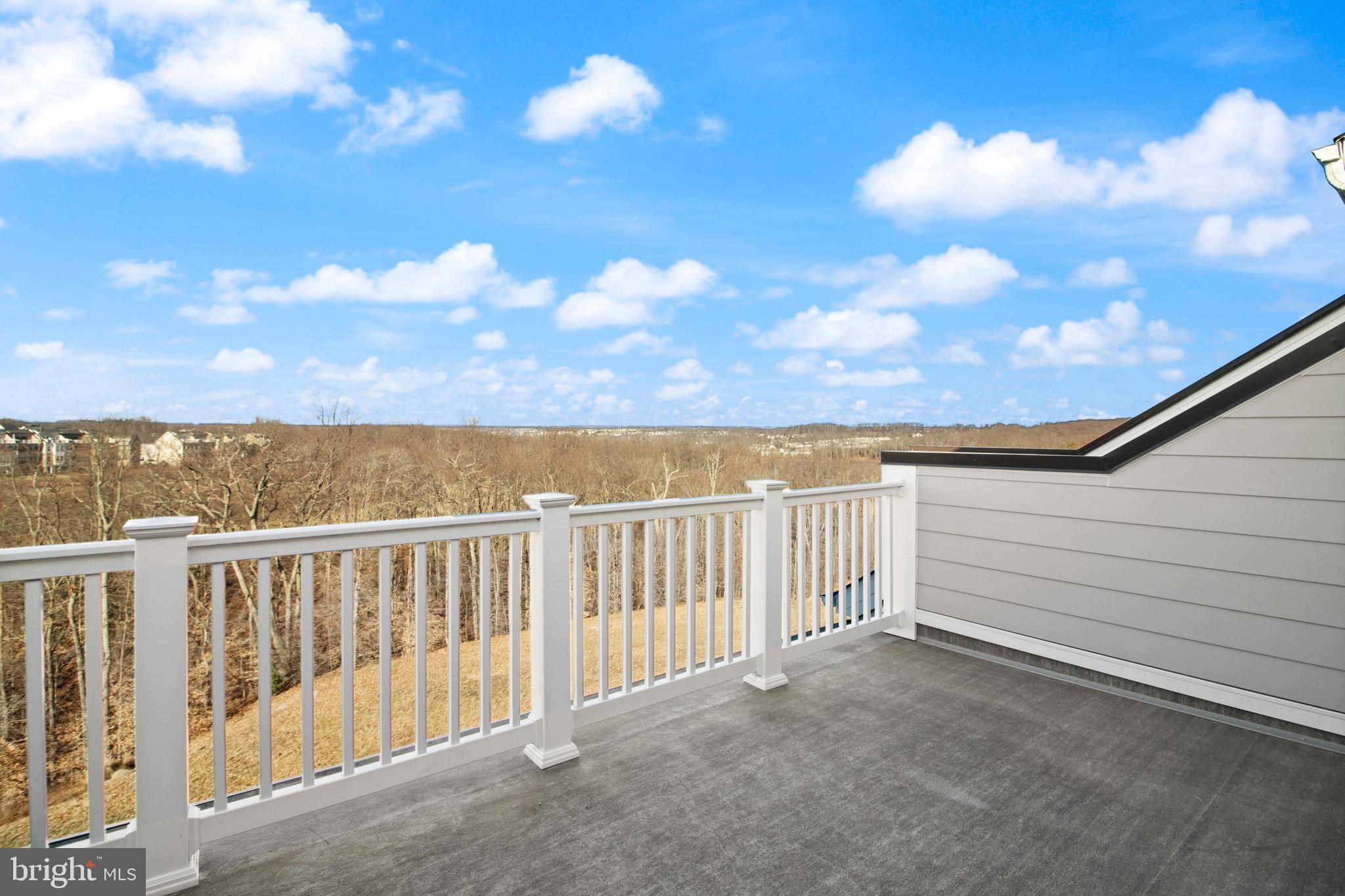 POTOMAC SHORES - Residential