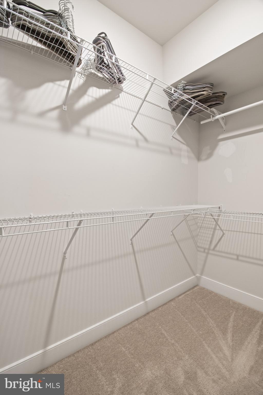 POTOMAC SHORES - Residential