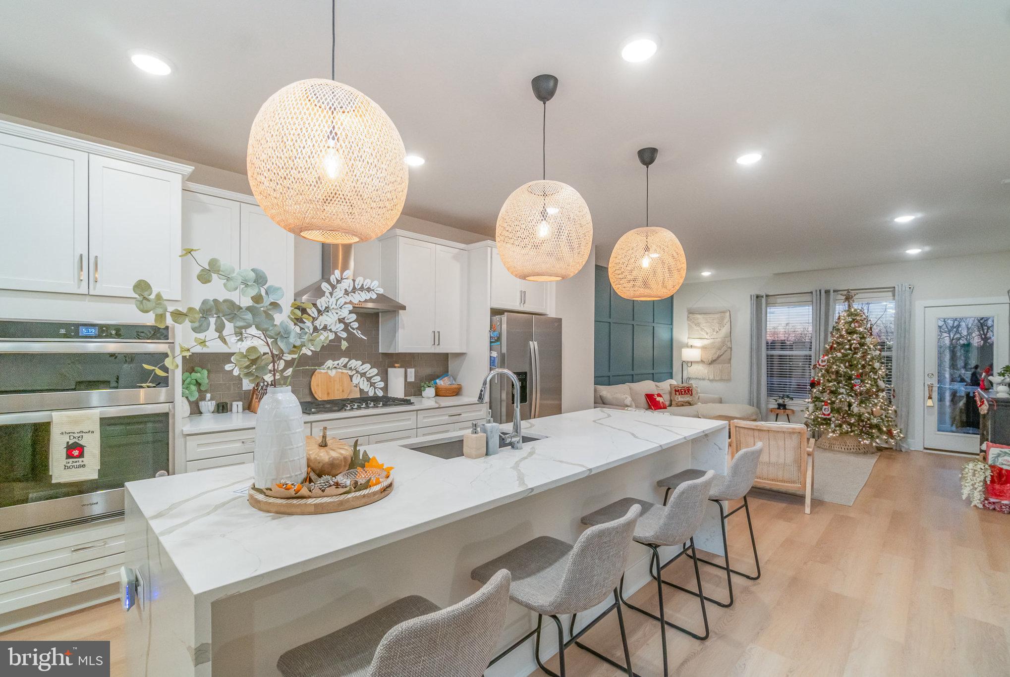 POTOMAC SHORES - Residential