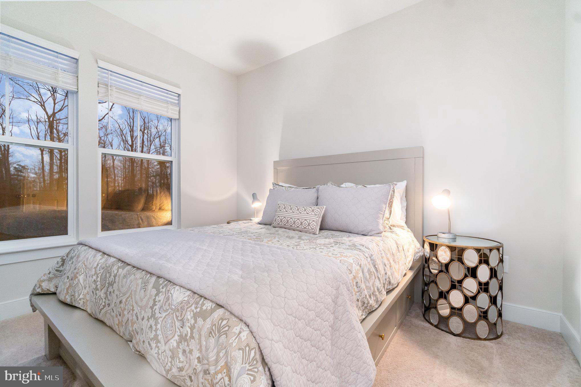 POTOMAC SHORES - Residential