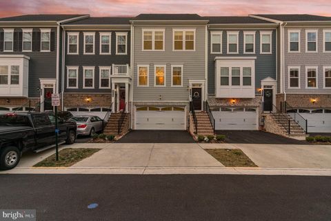 17246 TURNSTONE DRIVE DUMFRIES VA 22026