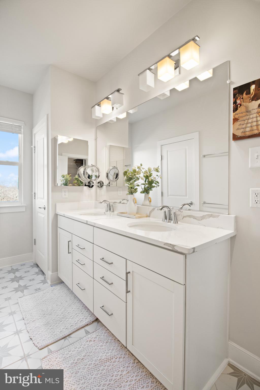 POTOMAC SHORES - Residential