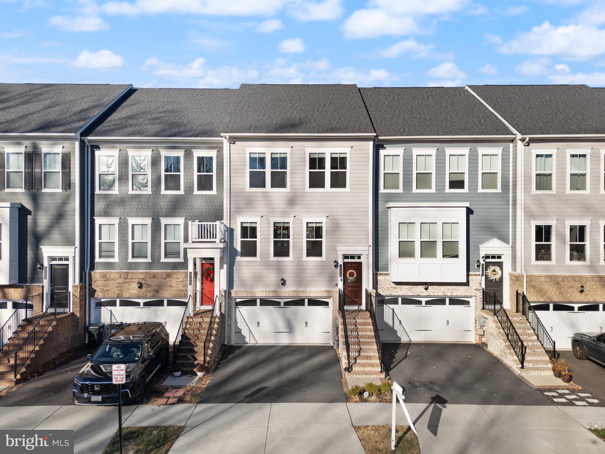 POTOMAC SHORES - Residential