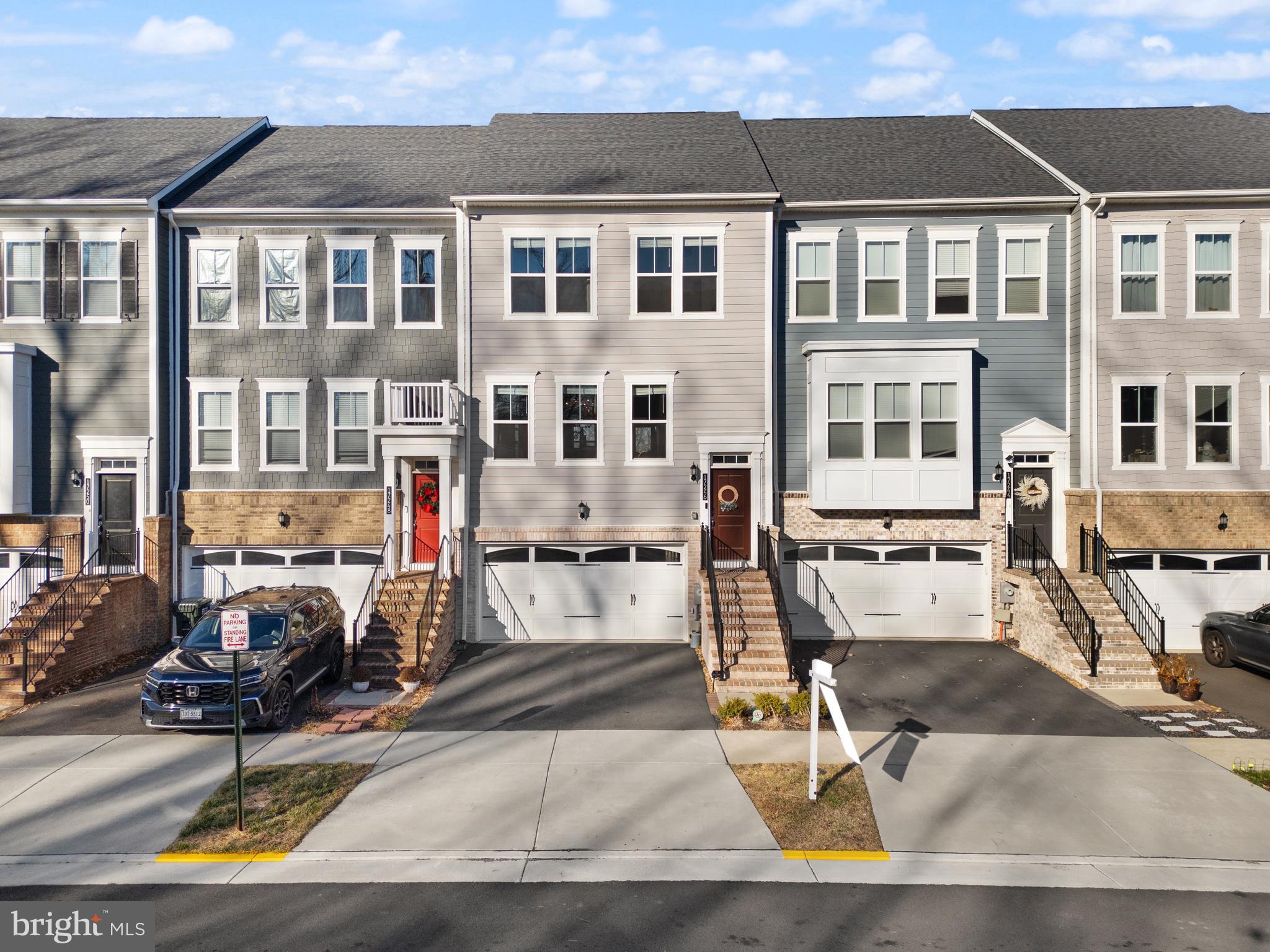 POTOMAC SHORES - Residential