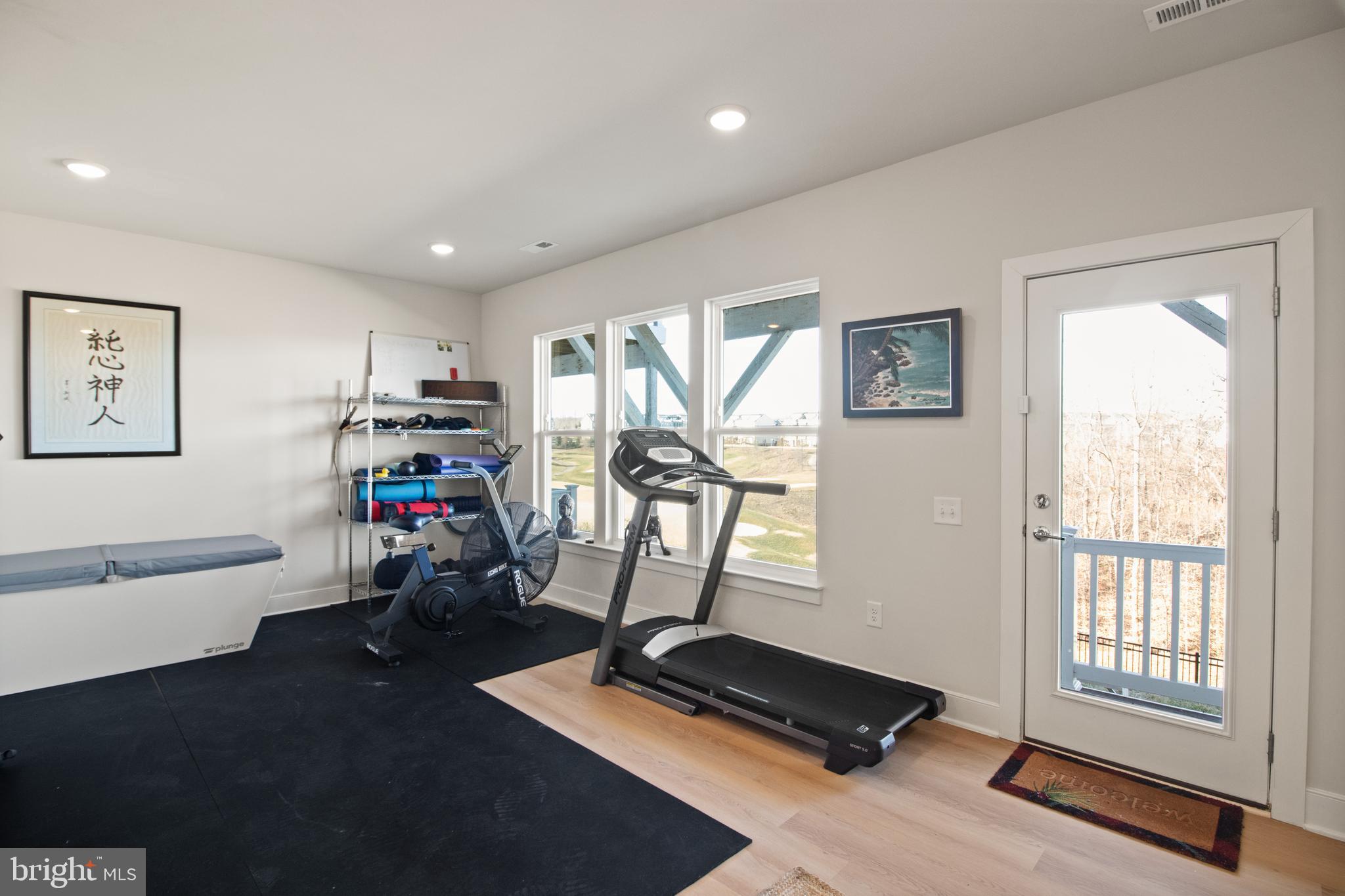 POTOMAC SHORES - Residential