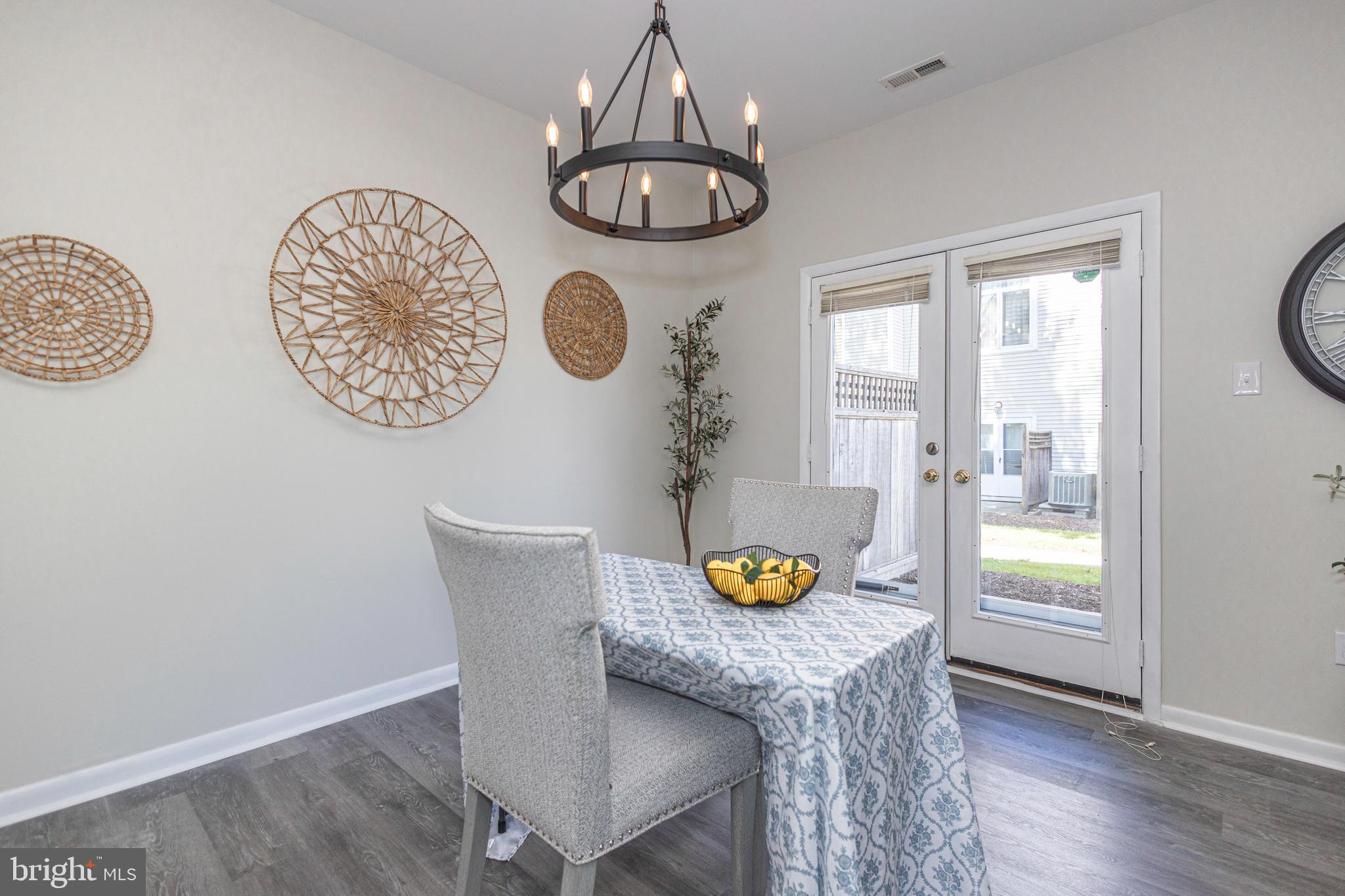 MONTGOMERY PLACE - Residential