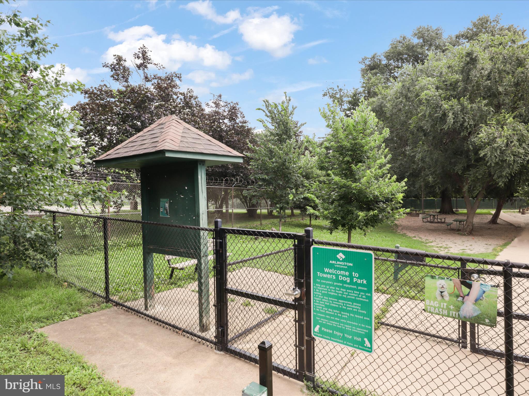 ROLFE STREET STATION - Residential