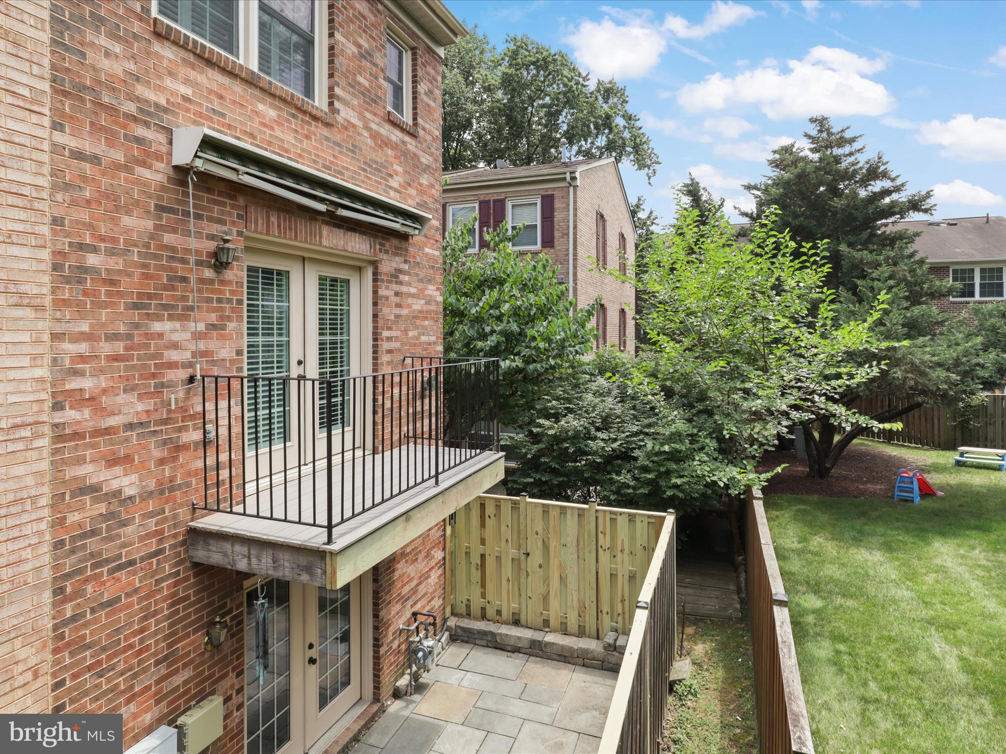 ROLFE STREET STATION - Residential