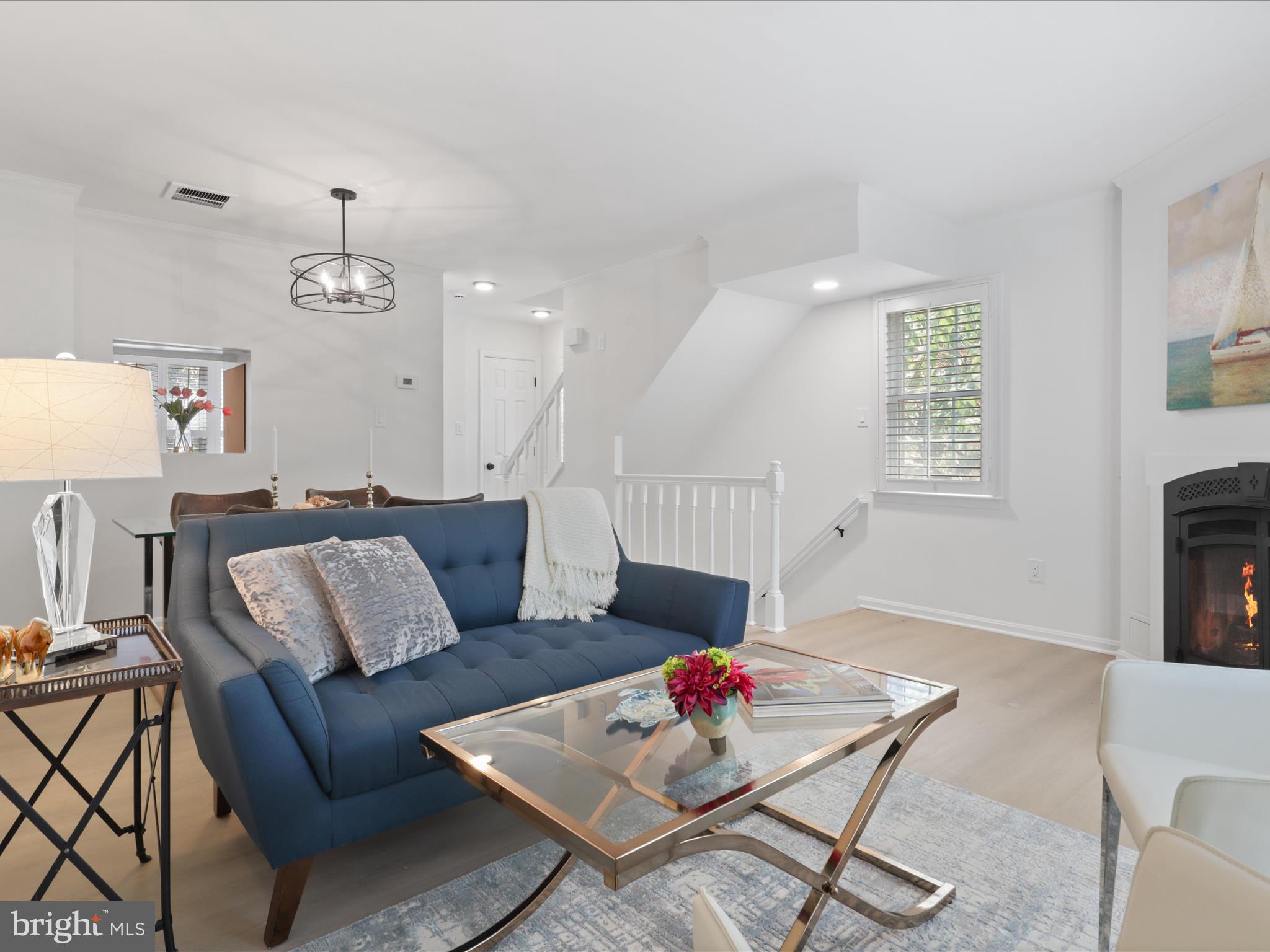 ROLFE STREET STATION - Residential