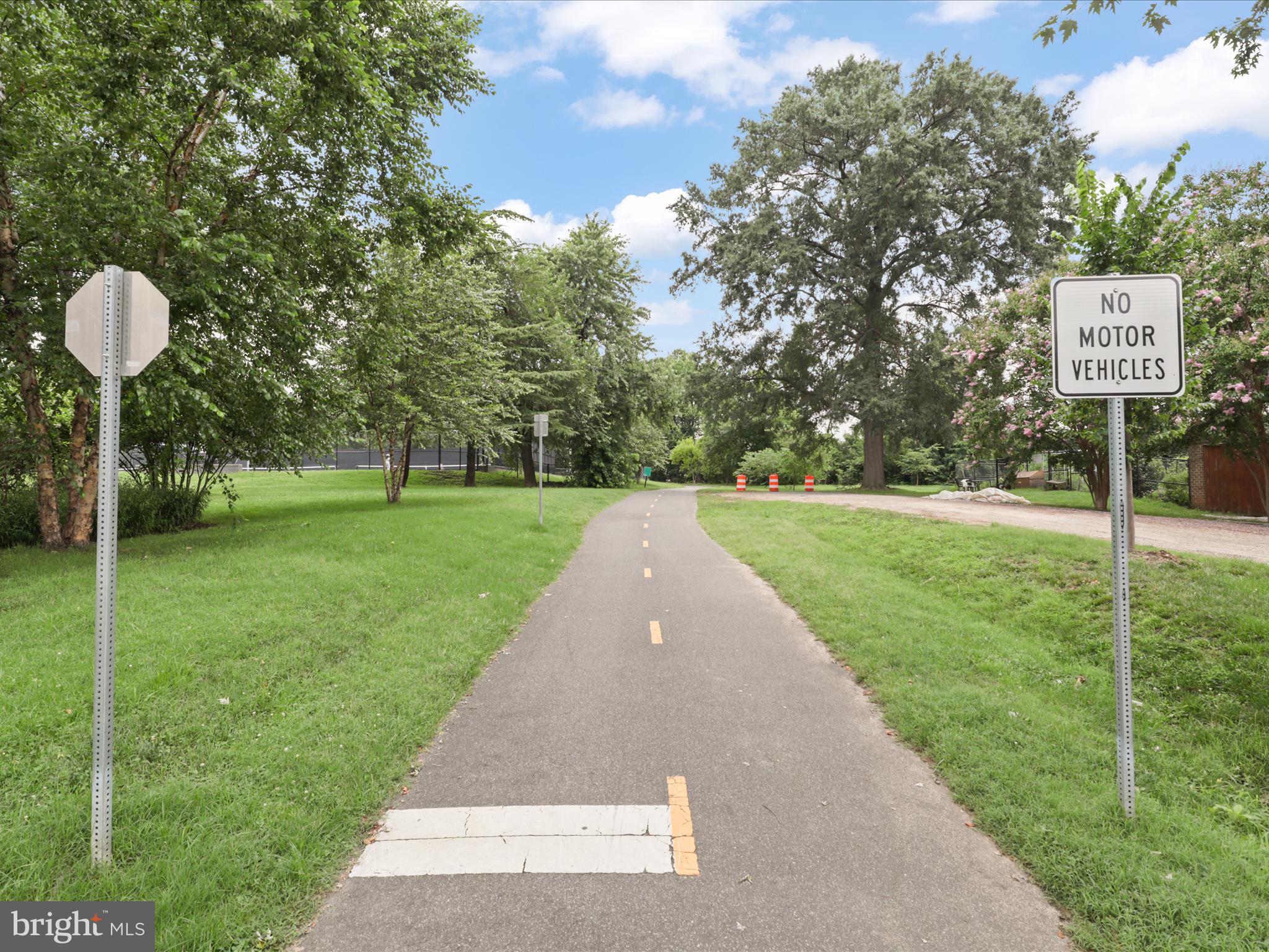ROLFE STREET STATION - Residential