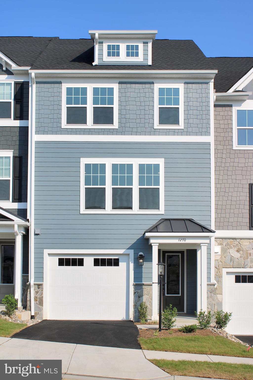 UNKNOWN - Residential Lease