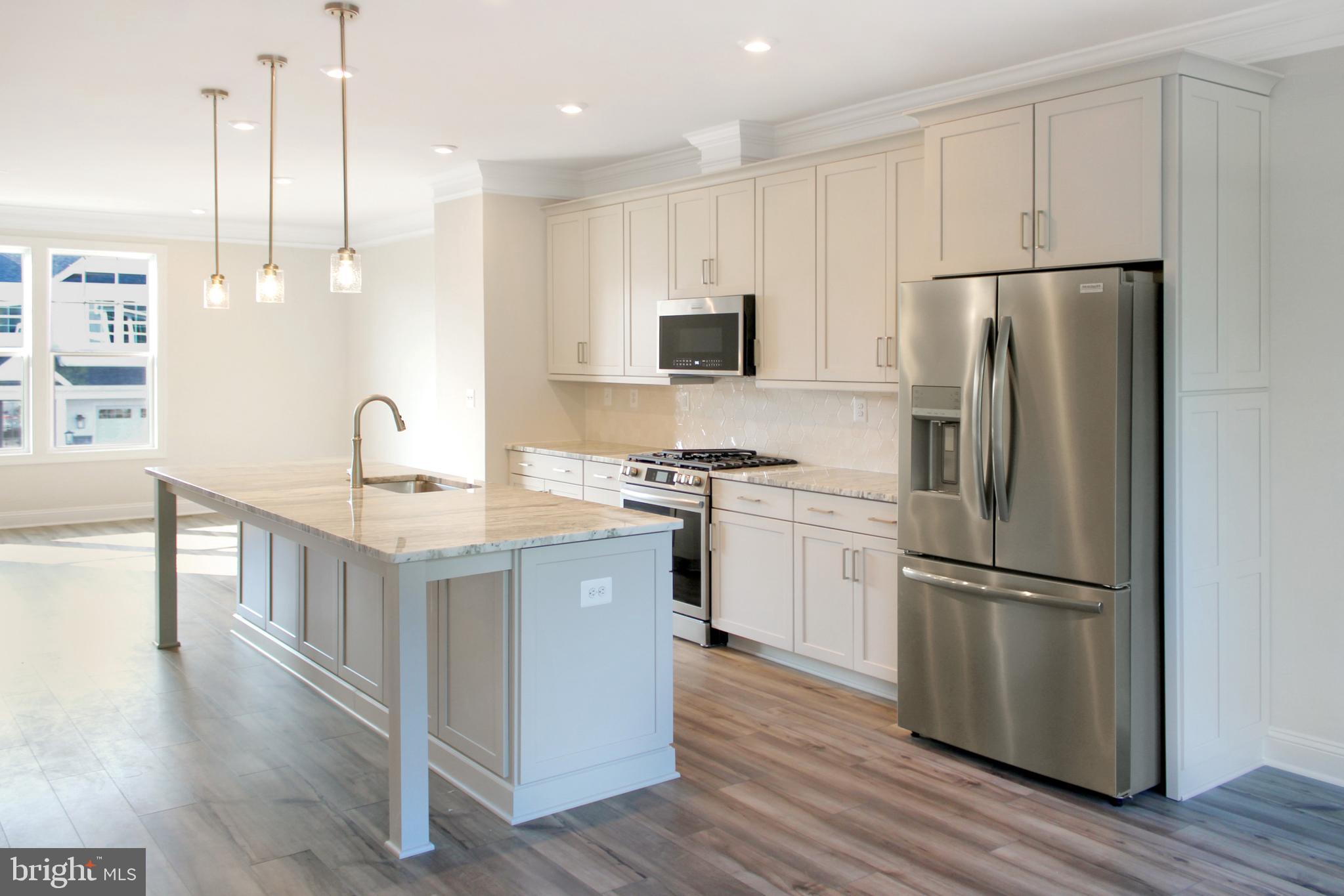 UNKNOWN - Residential Lease