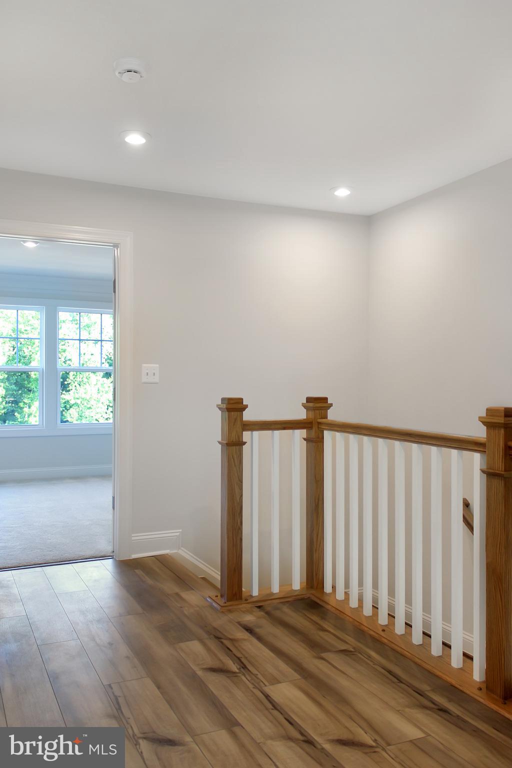 UNKNOWN - Residential Lease