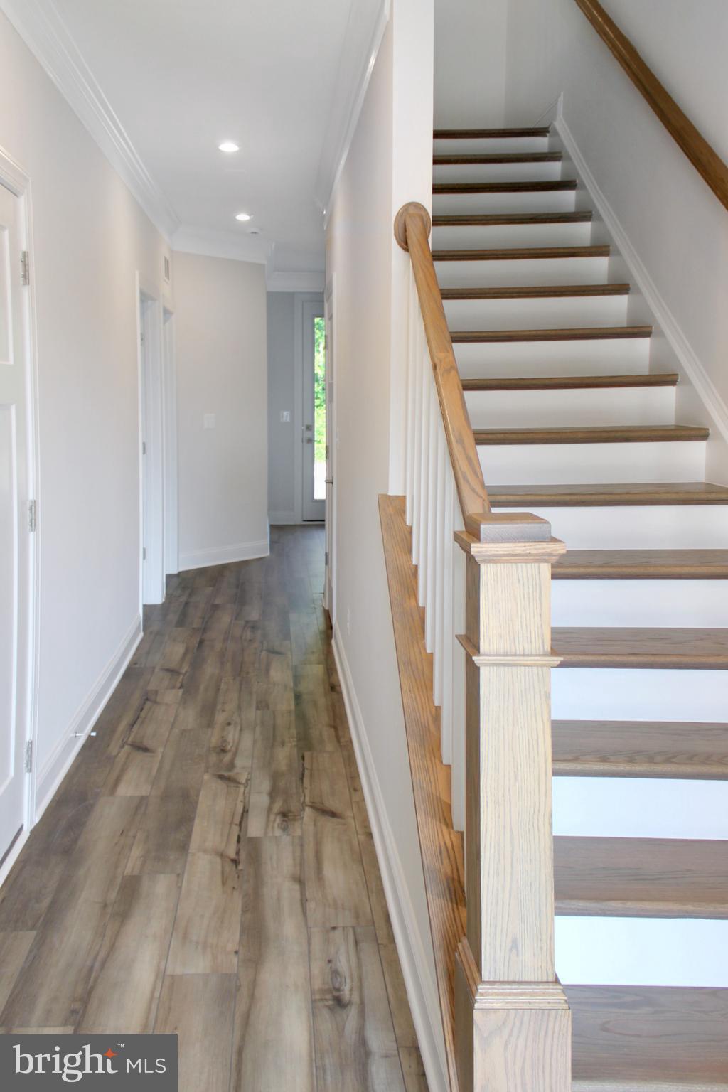 UNKNOWN - Residential Lease