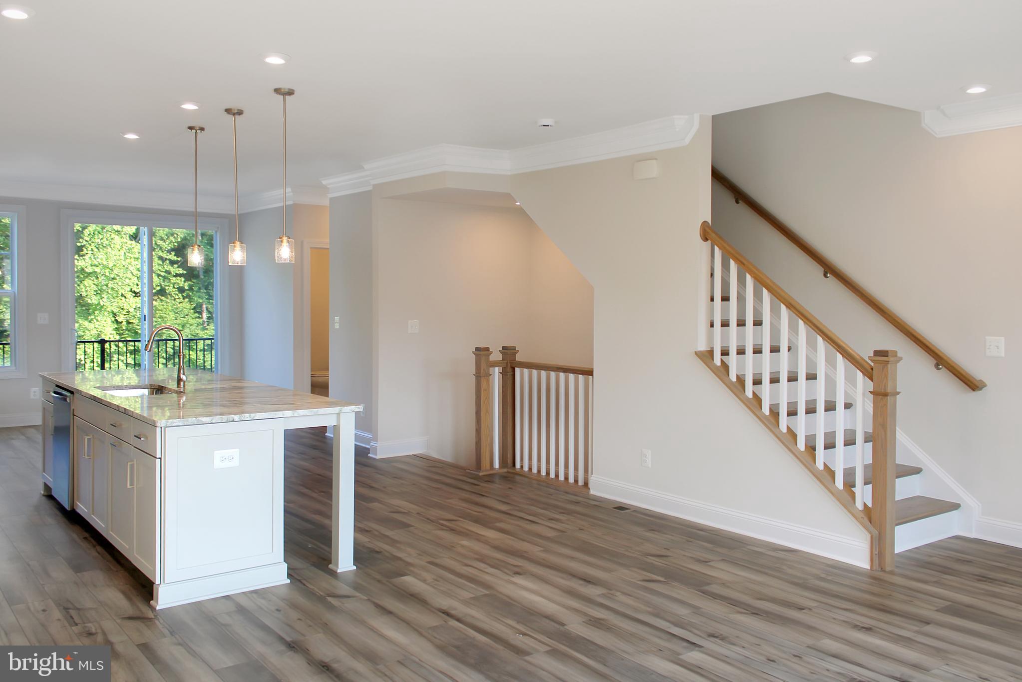 UNKNOWN - Residential Lease